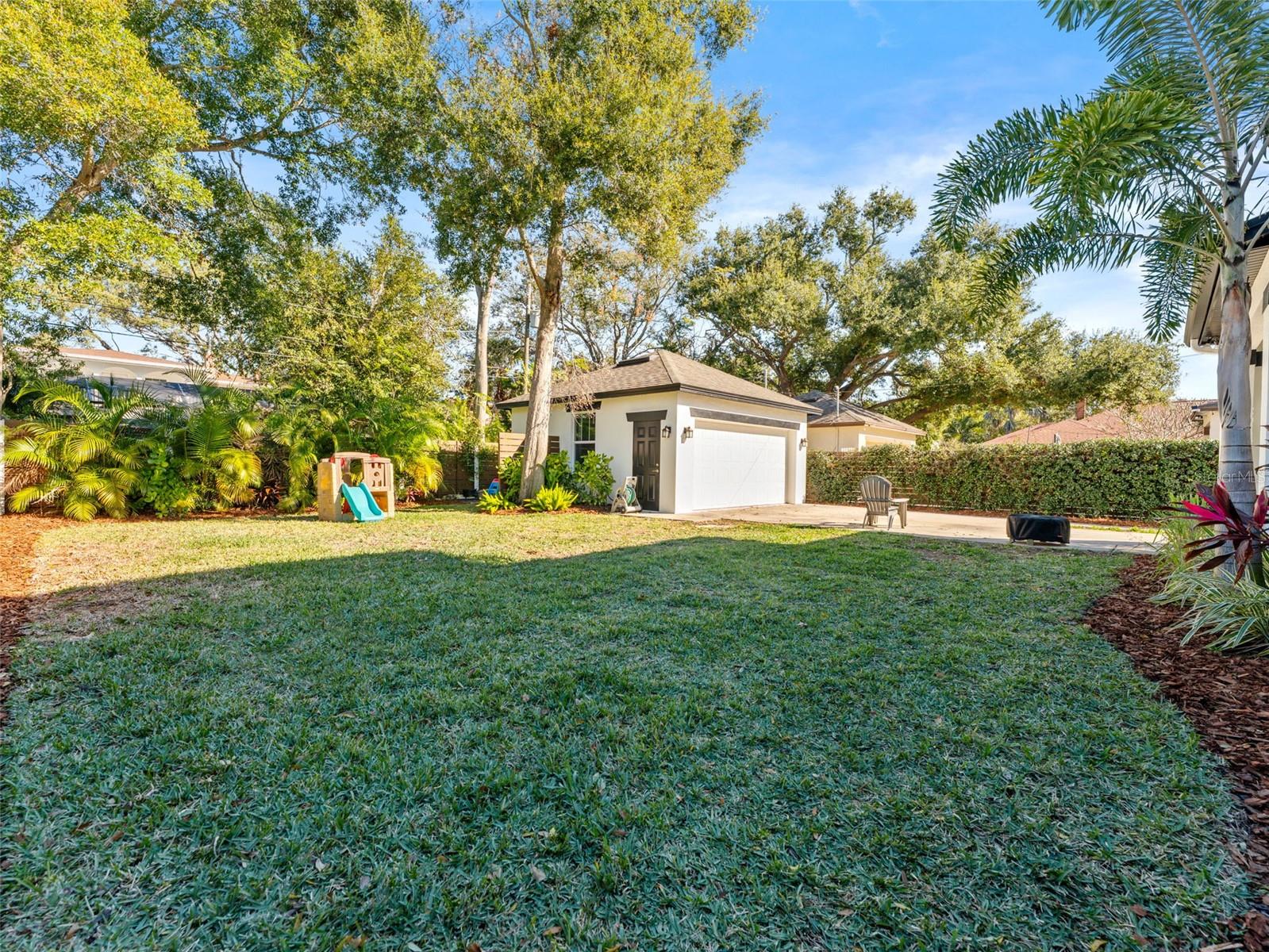 Image 38 of 41 For 135 24th Avenue S