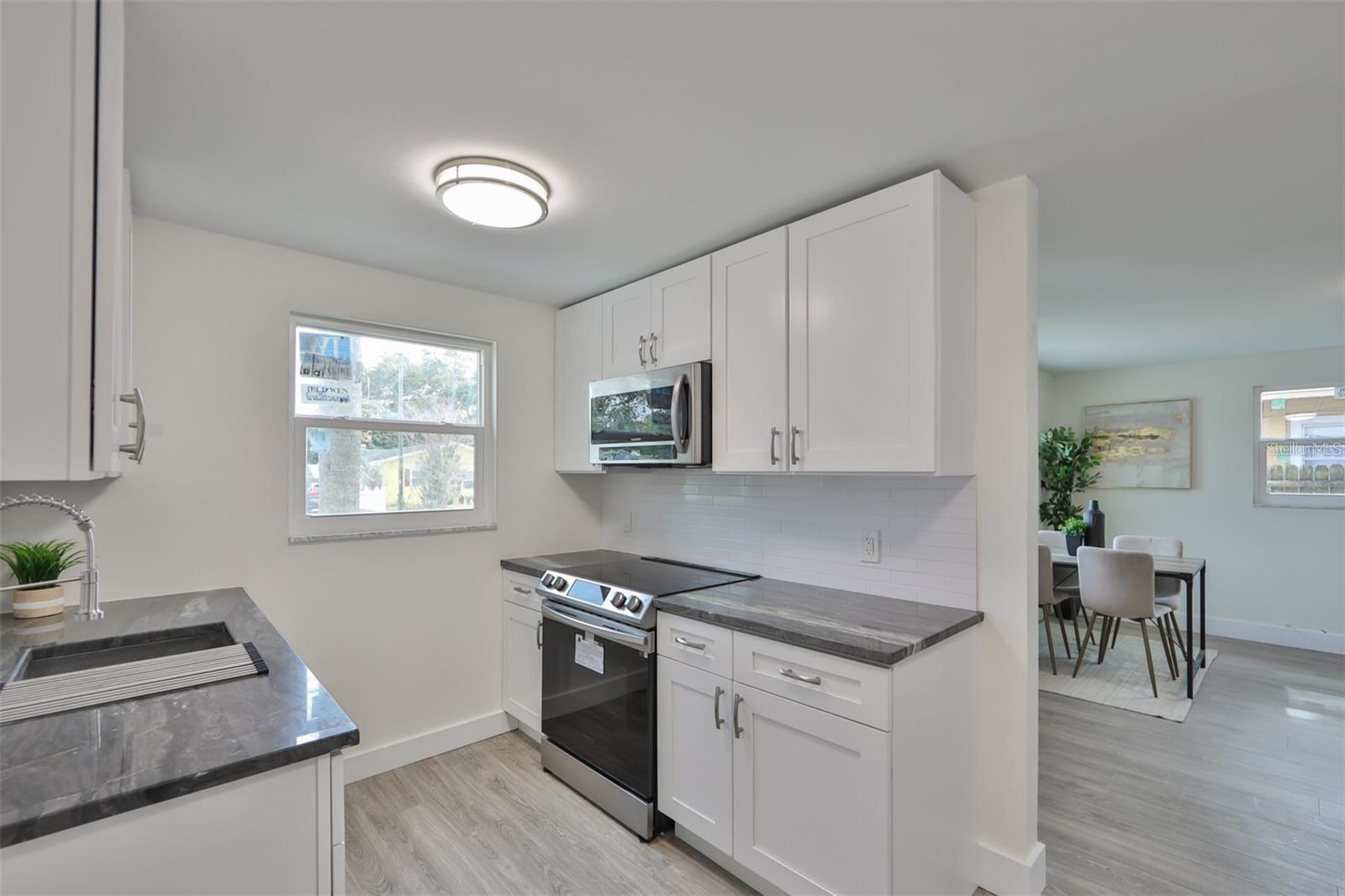 Image 10 of 26 For 2028 Betty Lane