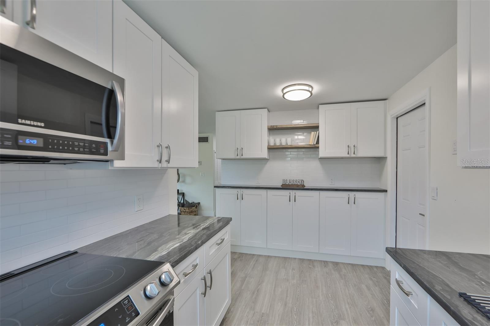 Image 11 of 26 For 2028 Betty Lane