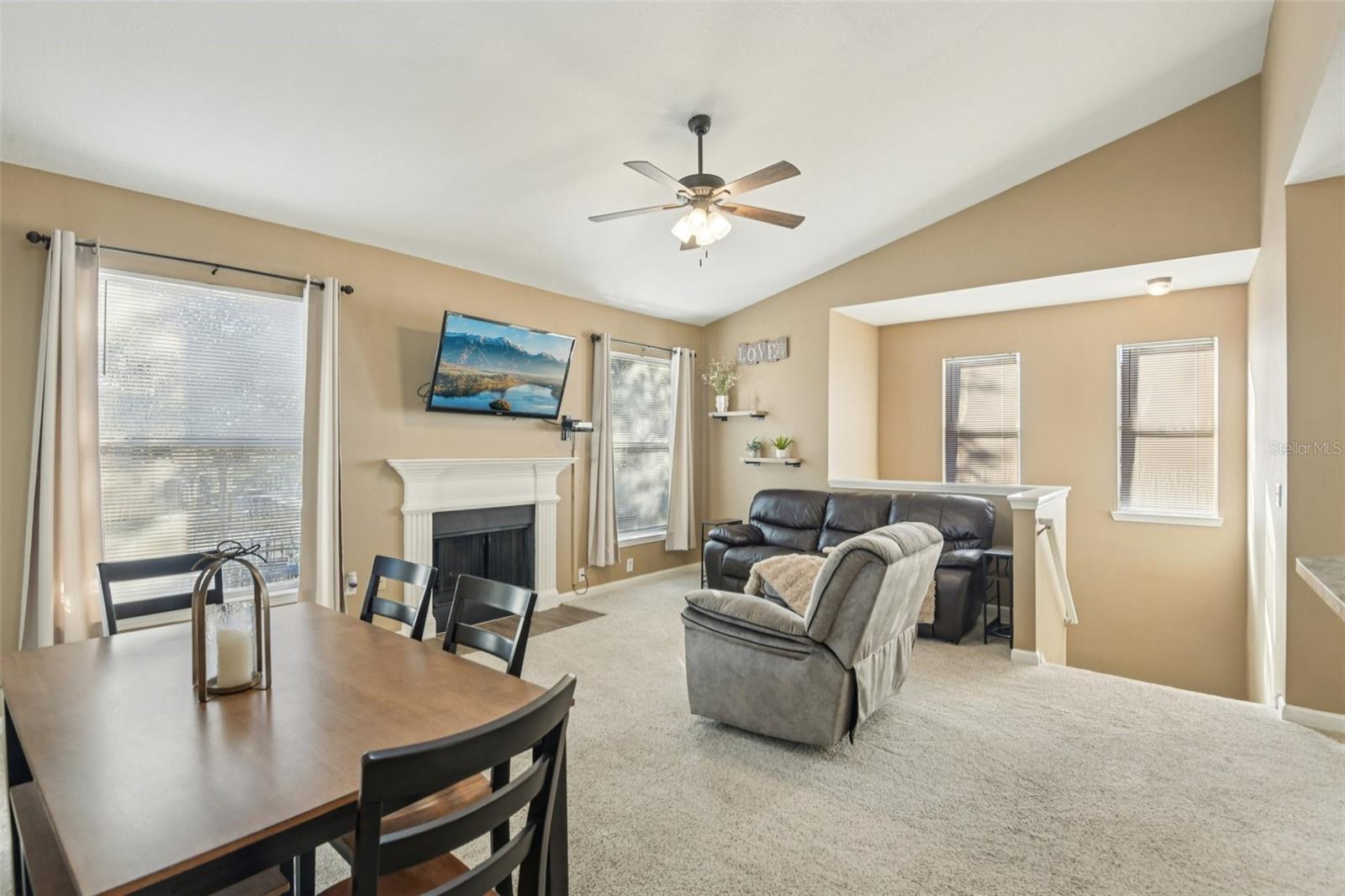 Image 12 of 33 For 10406 Villa View Circle