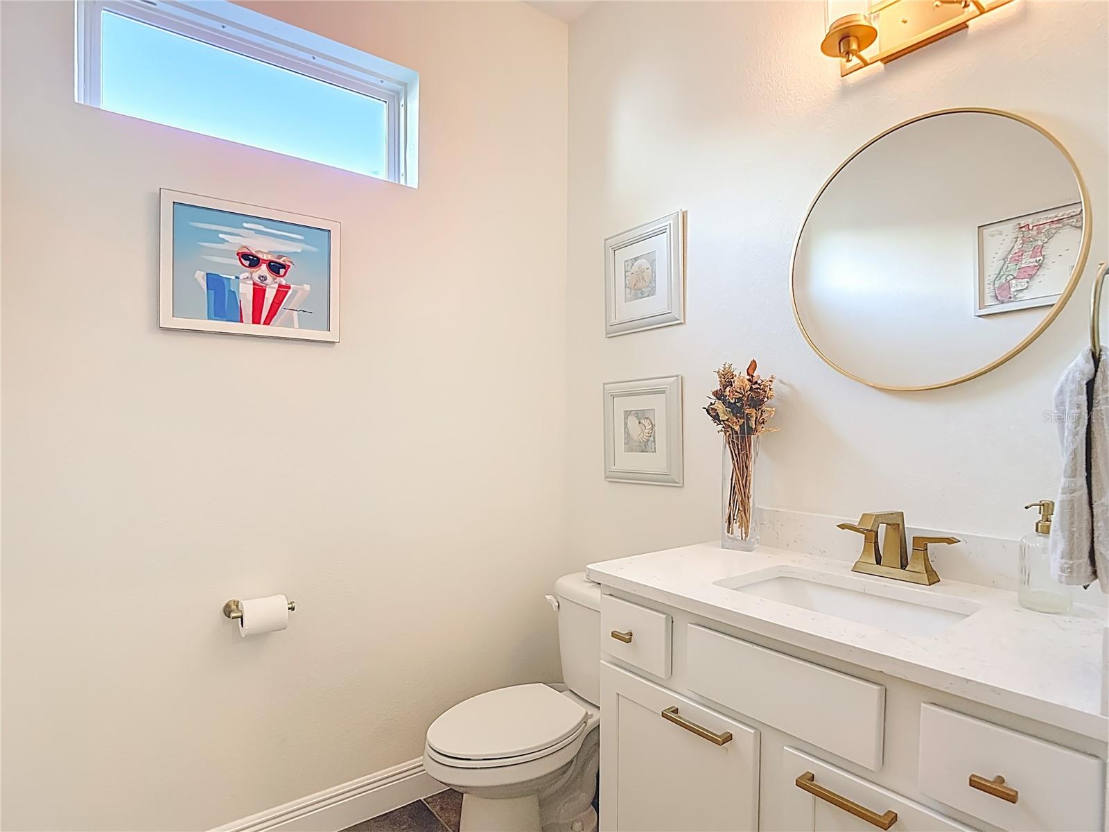 Listing photo id 17 for 443 Bahama Grande Boulevard