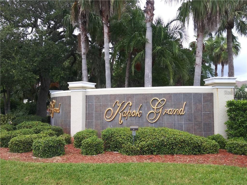 Image 2 of 23 For 11229 Kapok Grand Circle