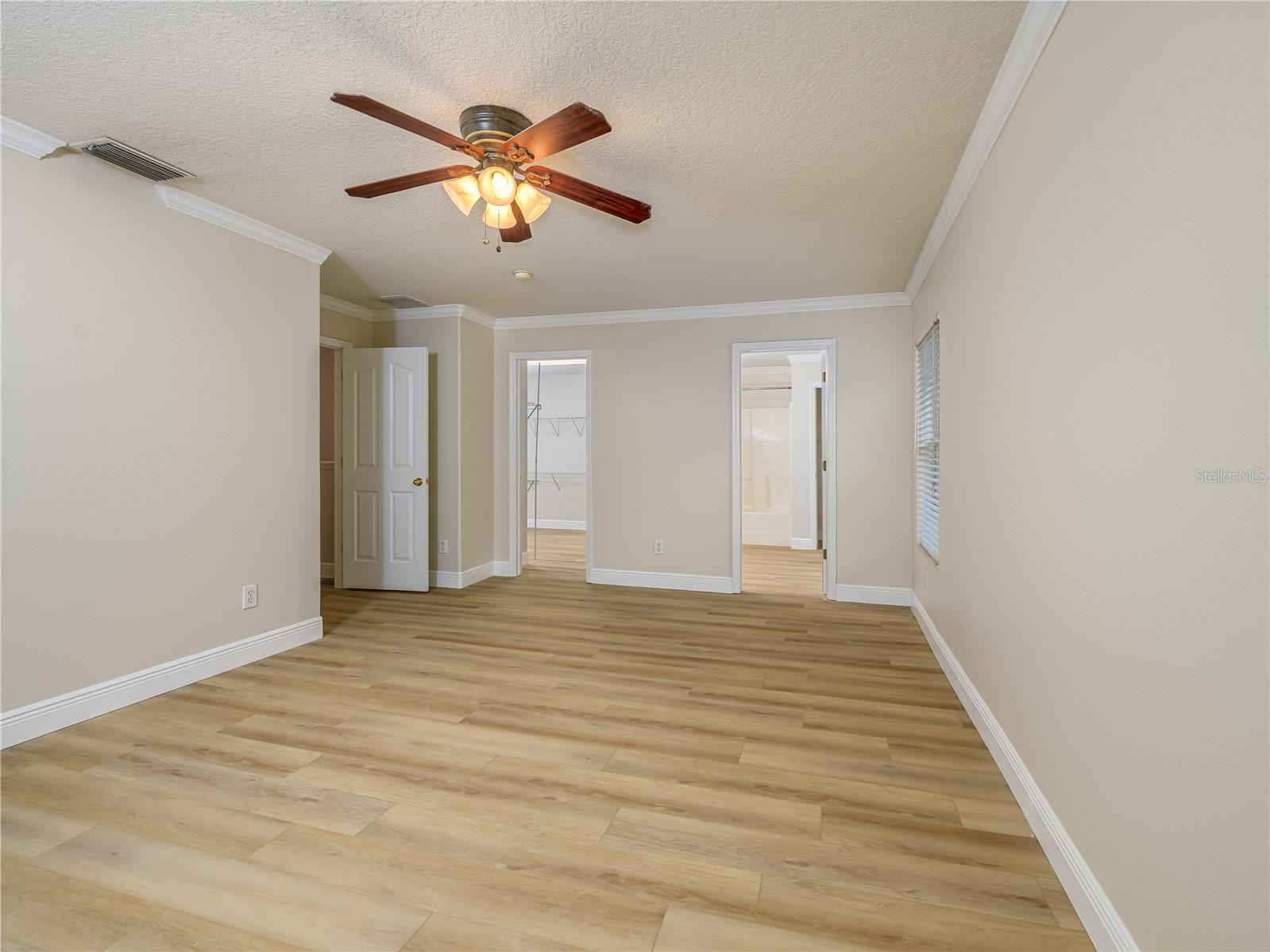 Image 12 of 33 For 26918 Stillbrook Drive