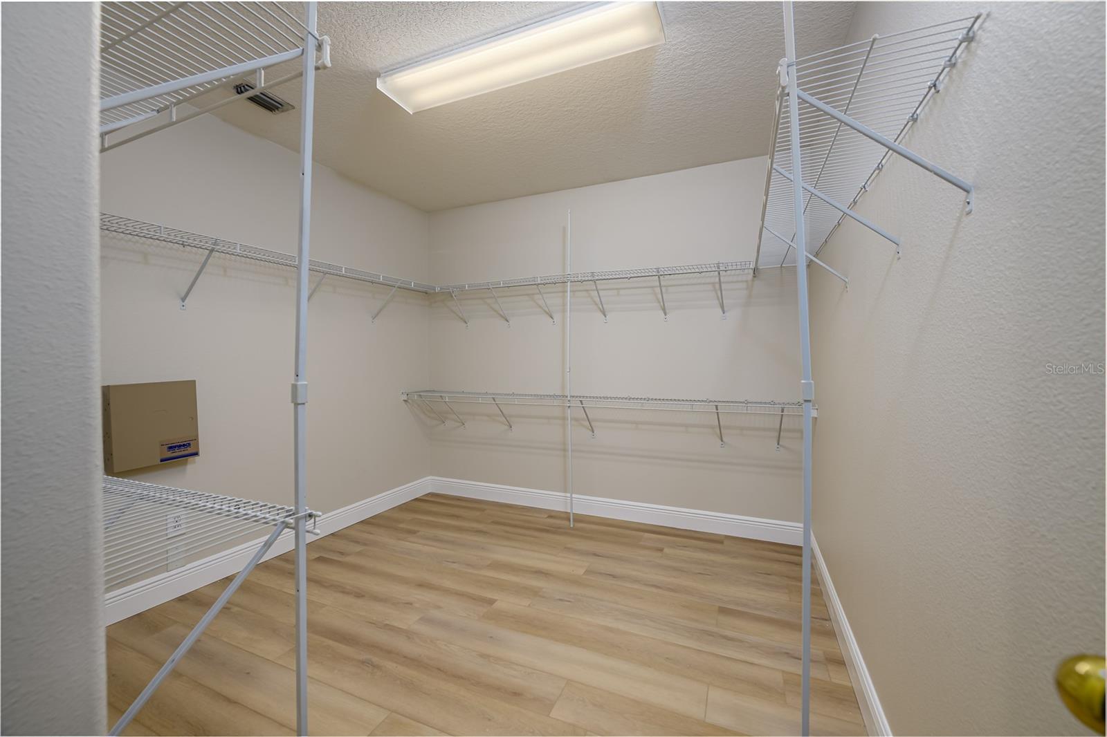 Image 15 of 33 For 26918 Stillbrook Drive