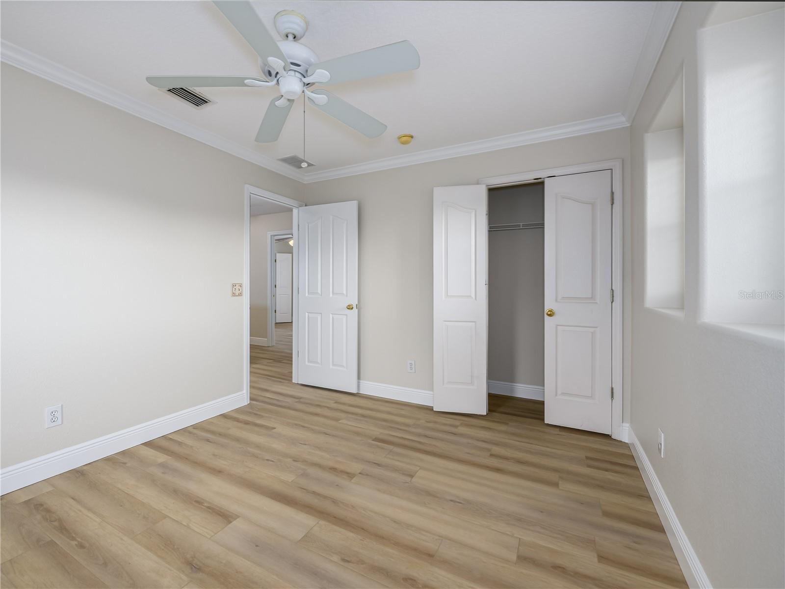 Image 16 of 33 For 26918 Stillbrook Drive