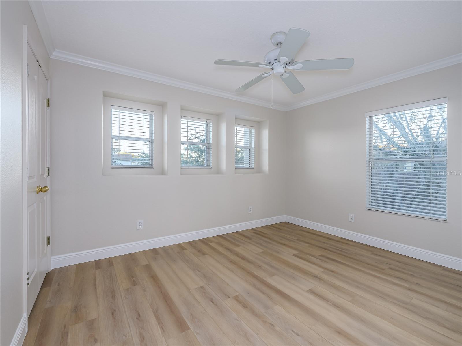 Image 17 of 33 For 26918 Stillbrook Drive