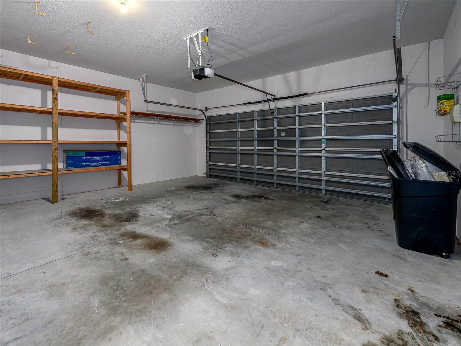 Image 28 of 33 For 26918 Stillbrook Drive