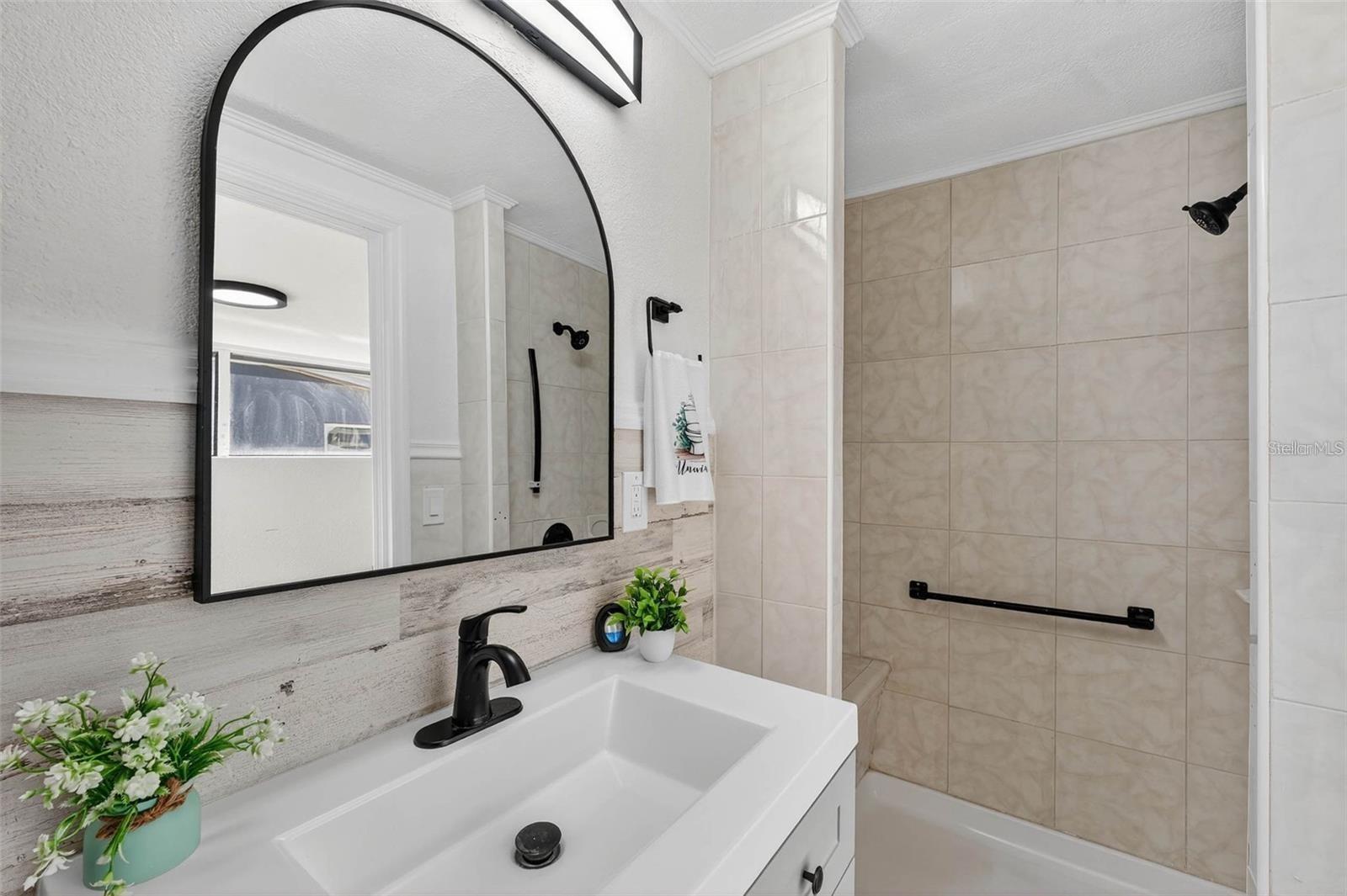 Image 22 of 25 For 6965 21st Street N