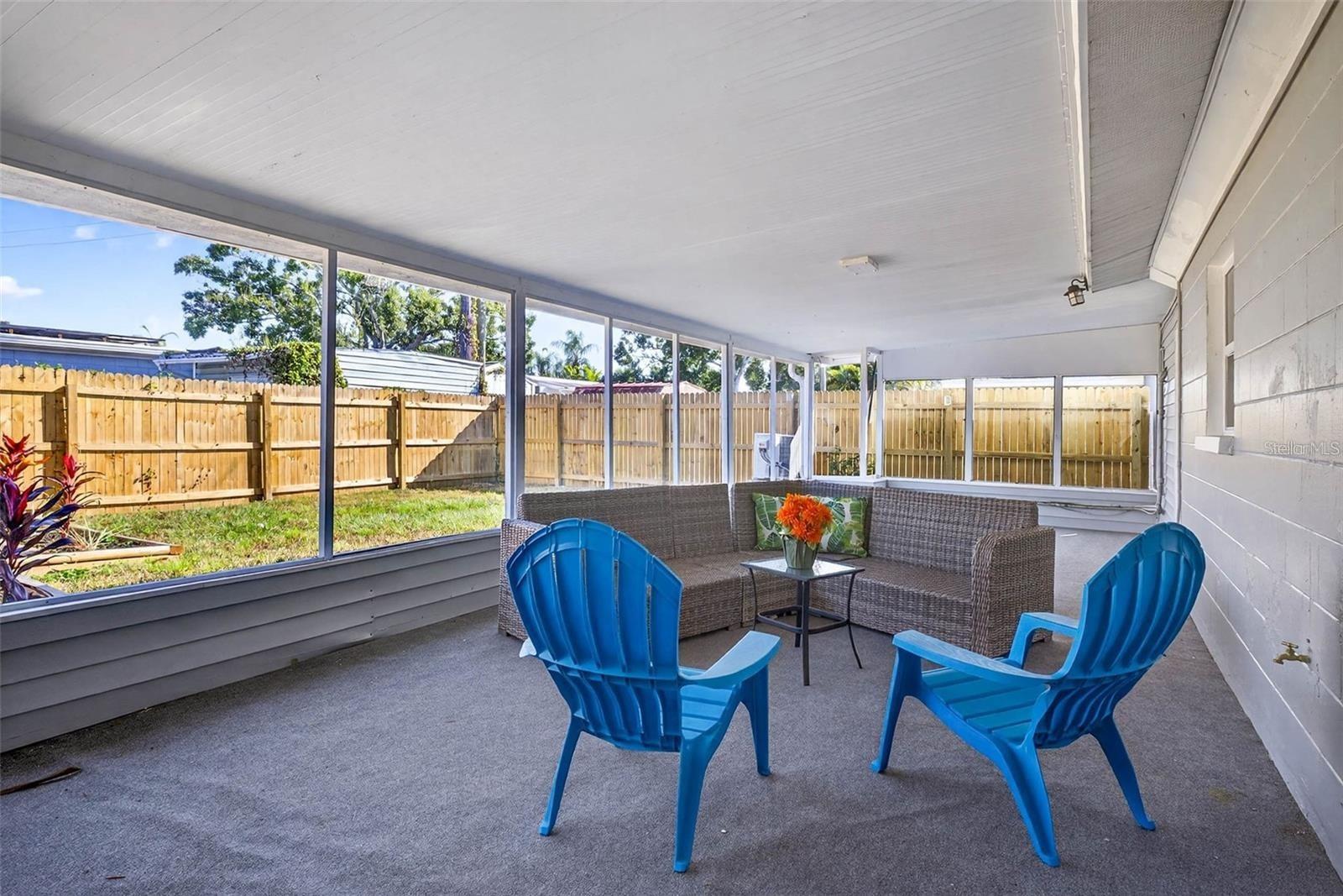 Image 23 of 25 For 6965 21st Street N