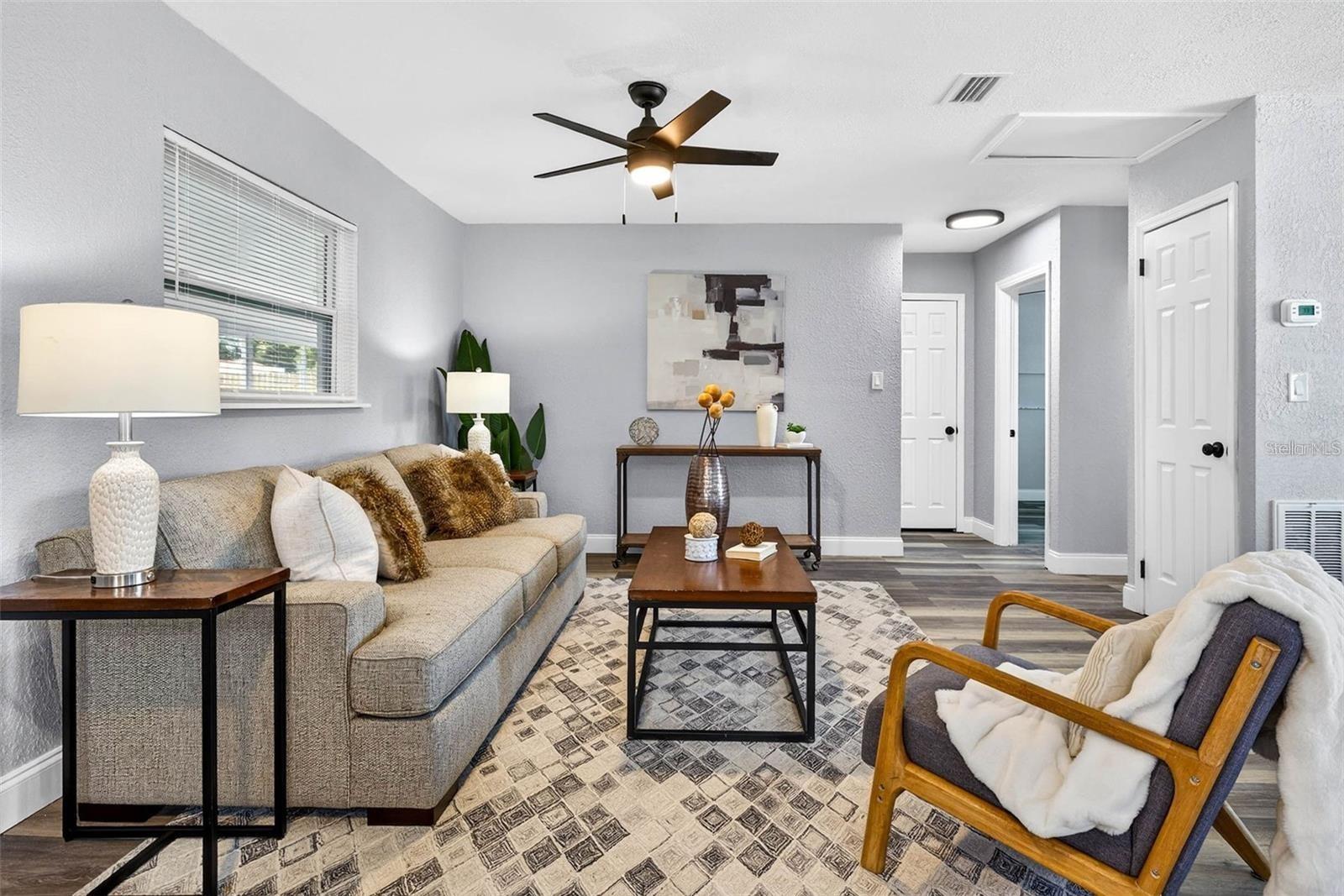 Image 5 of 25 For 6965 21st Street N