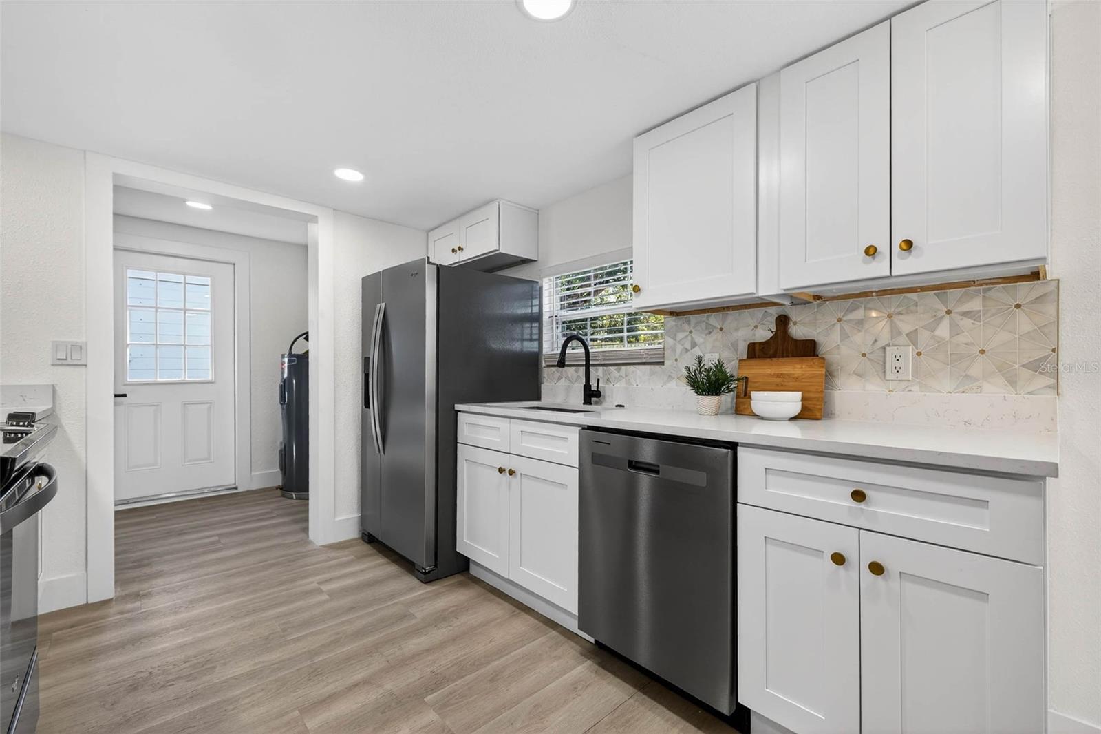 Image 10 of 31 For 109 Lambright Street