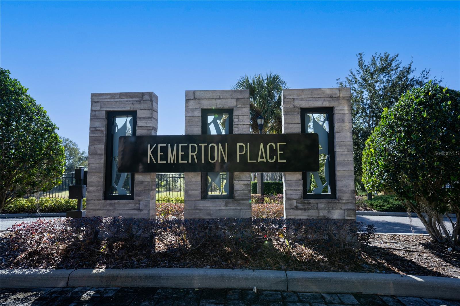 Image 31 of 39 For 2915 Grand Kemerton Place