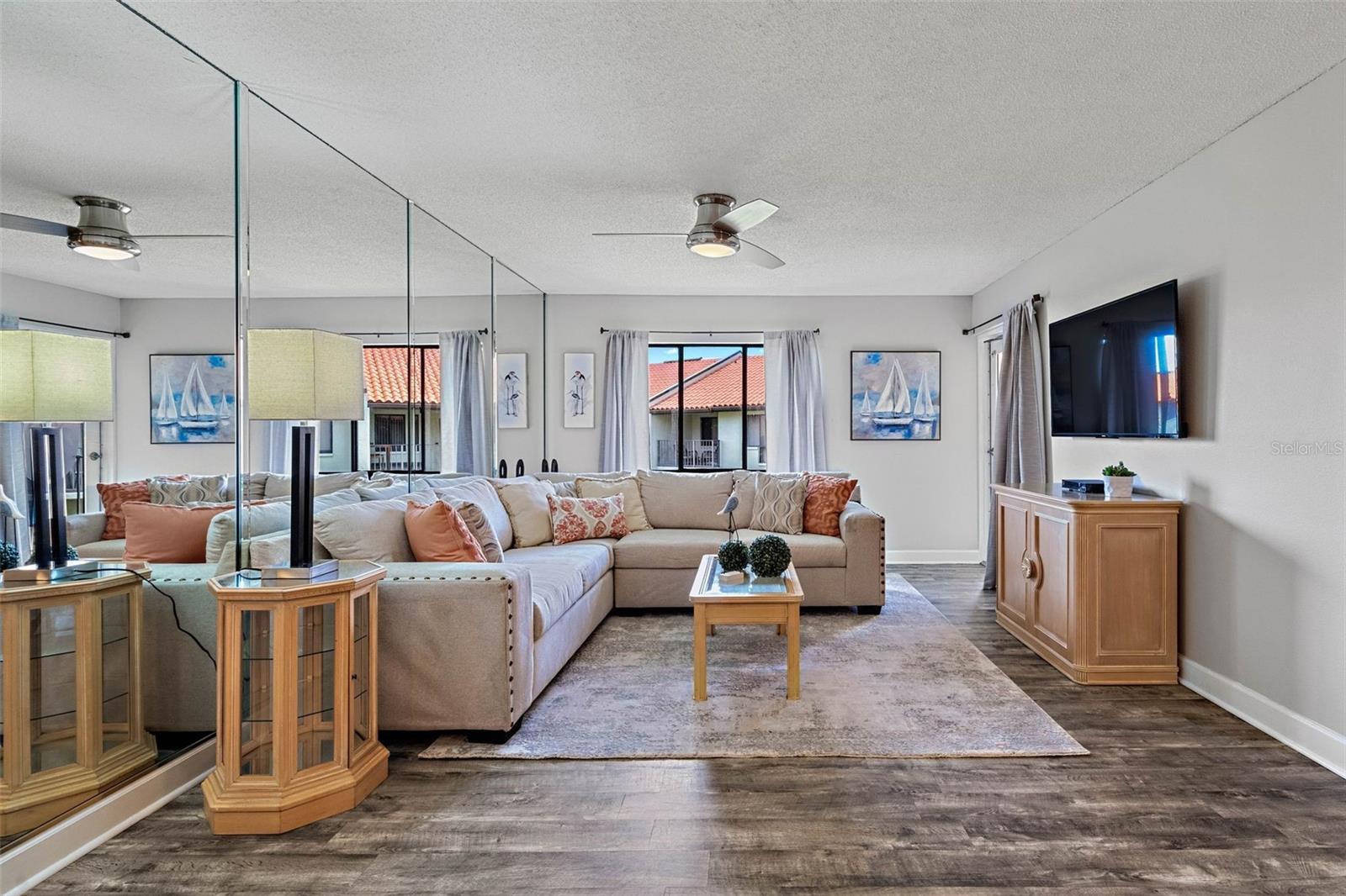 Image 13 of 52 For 1515 Pinellas Bayway S 59