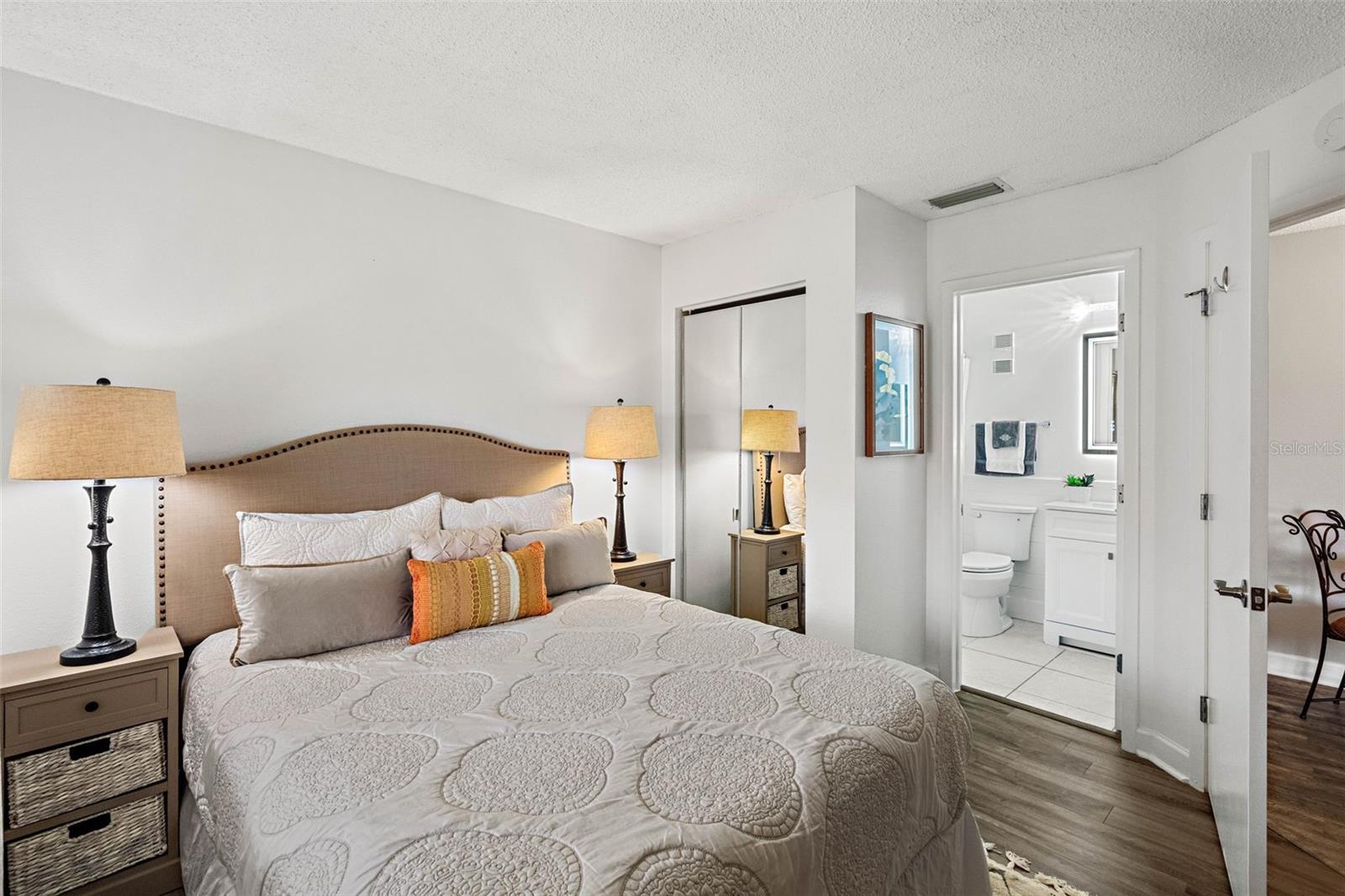 Image 18 of 52 For 1515 Pinellas Bayway S 59