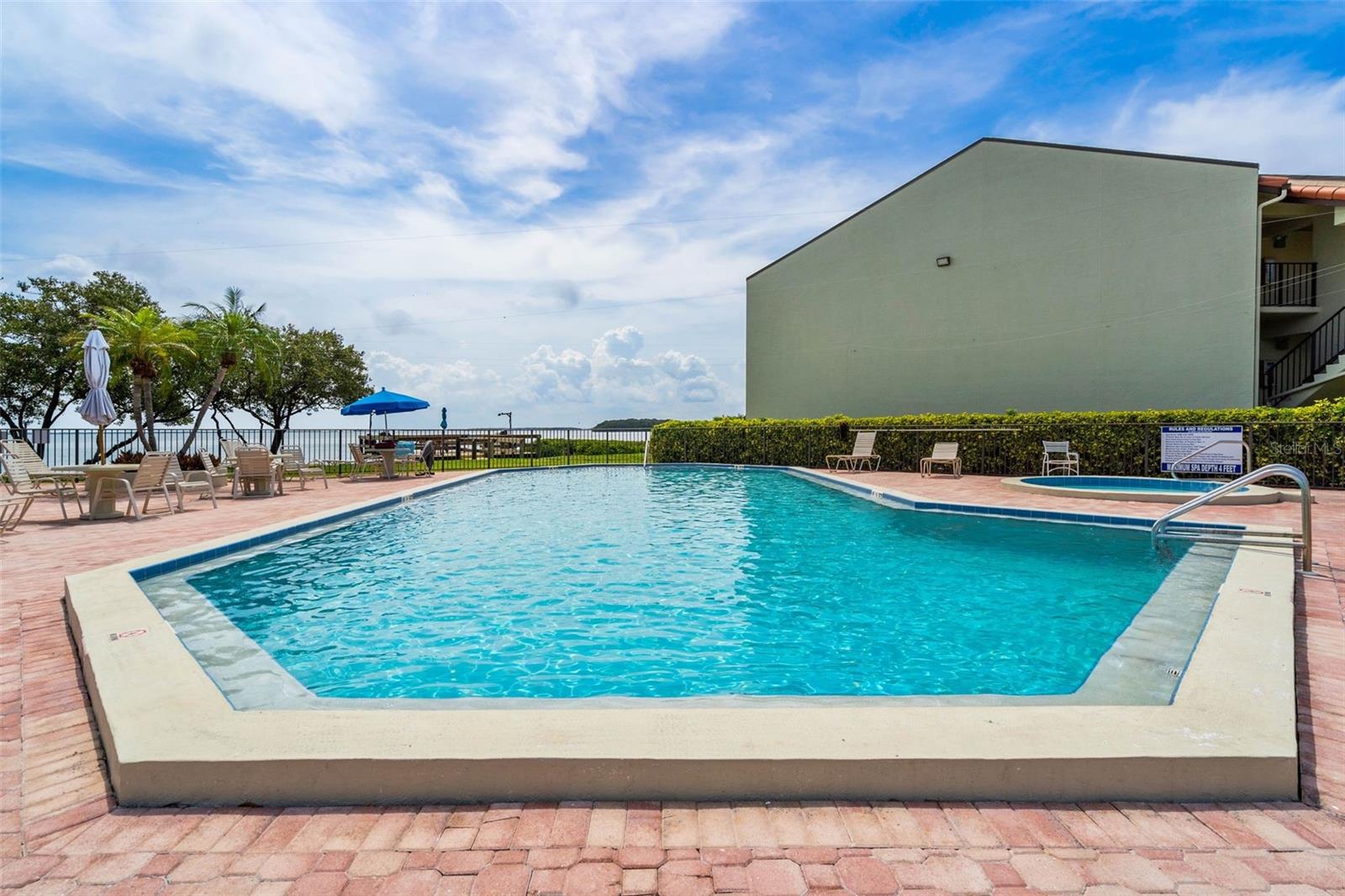 Image 26 of 52 For 1515 Pinellas Bayway S 59