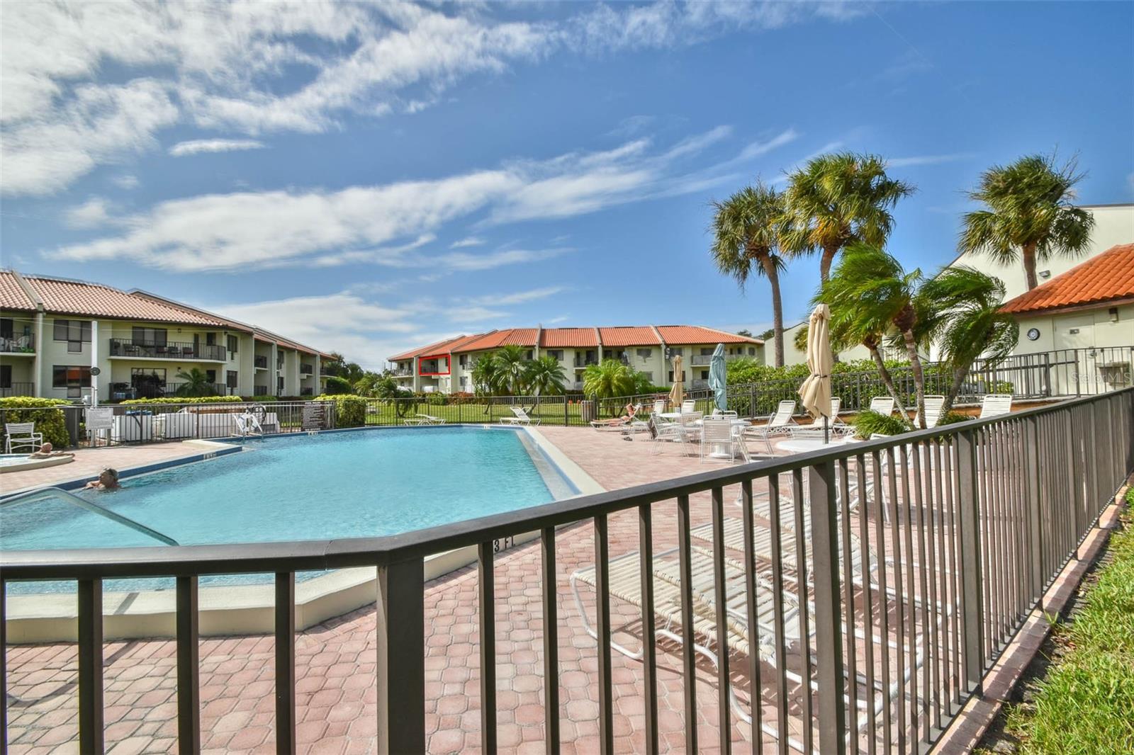 Image 28 of 52 For 1515 Pinellas Bayway S 59