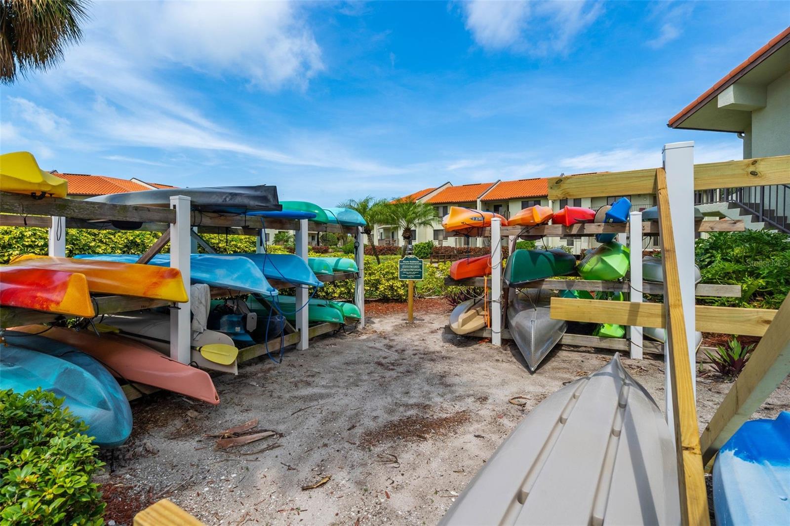 Image 32 of 52 For 1515 Pinellas Bayway S 59