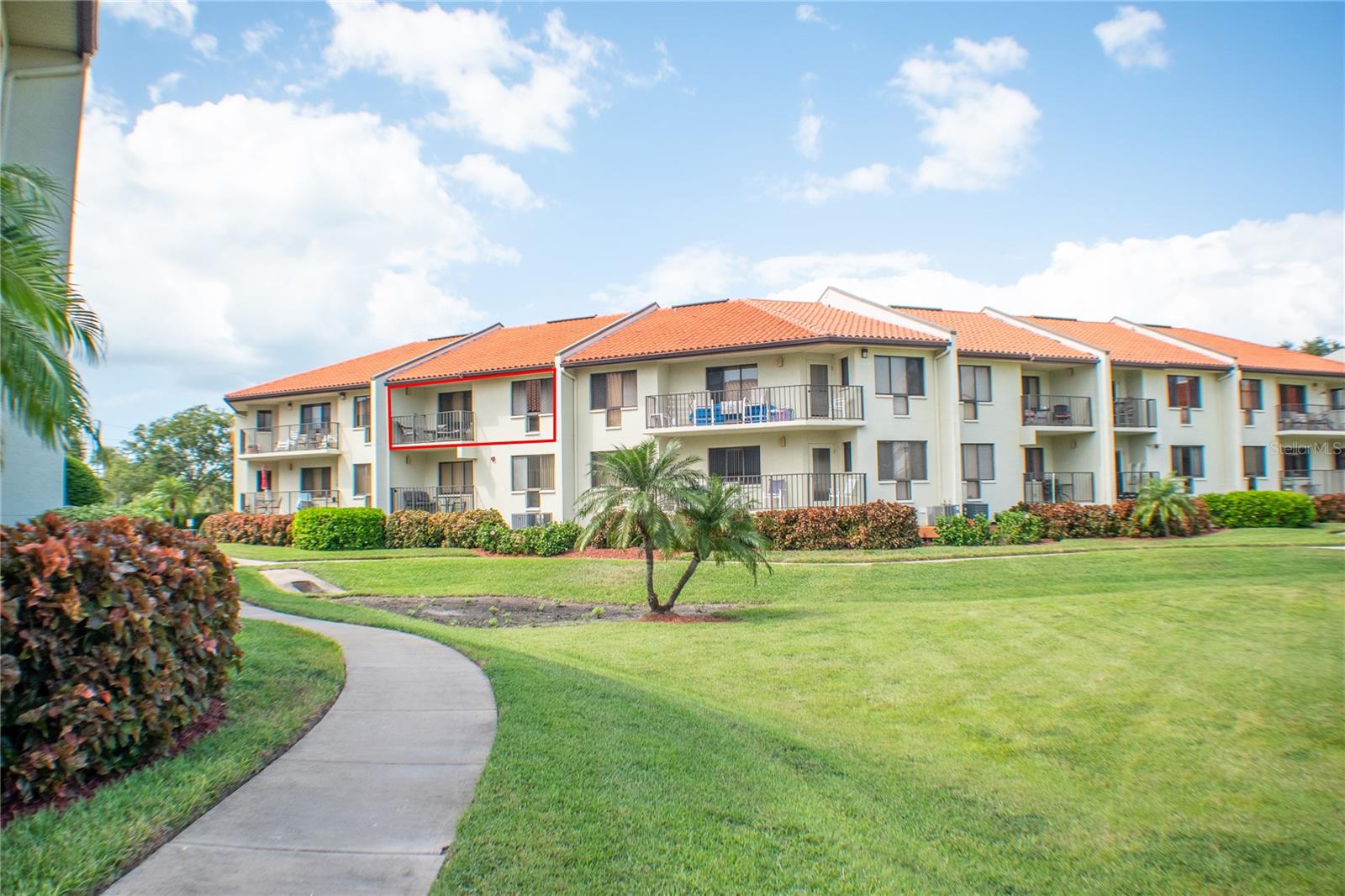 Image 33 of 52 For 1515 Pinellas Bayway S 59