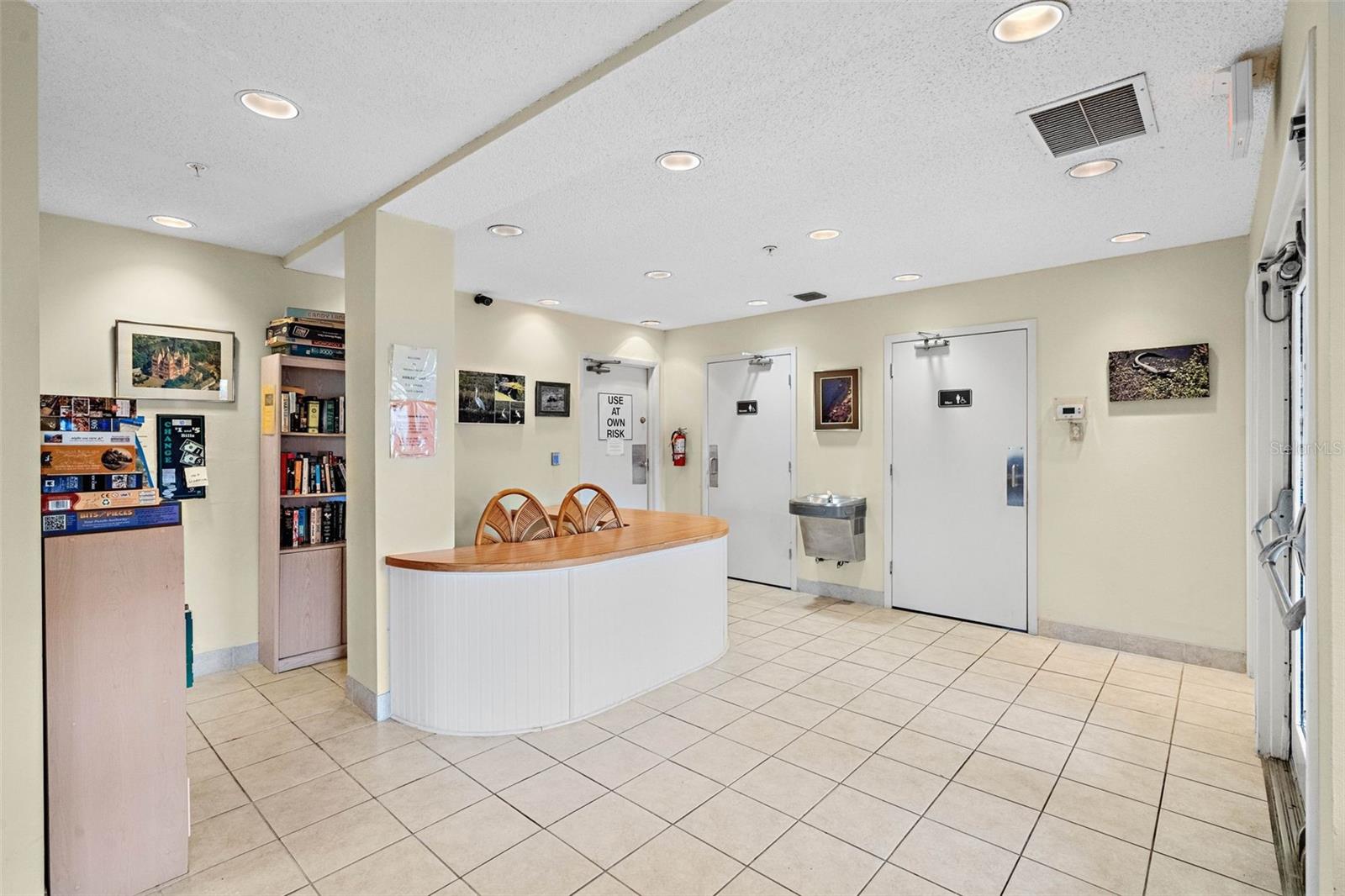 Image 37 of 52 For 1515 Pinellas Bayway S 59