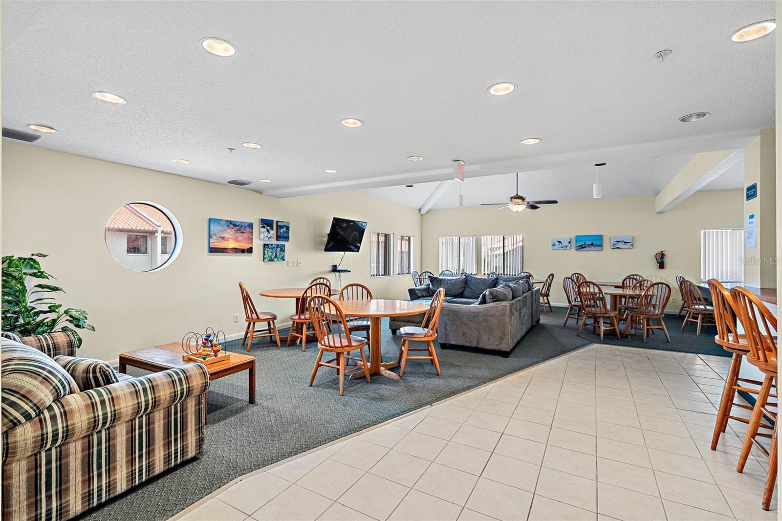 Image 38 of 52 For 1515 Pinellas Bayway S 59