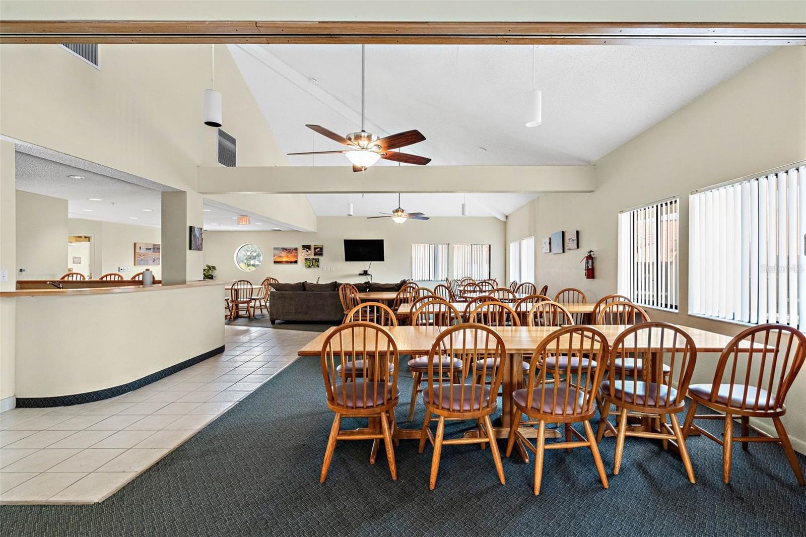 Image 40 of 52 For 1515 Pinellas Bayway S 59