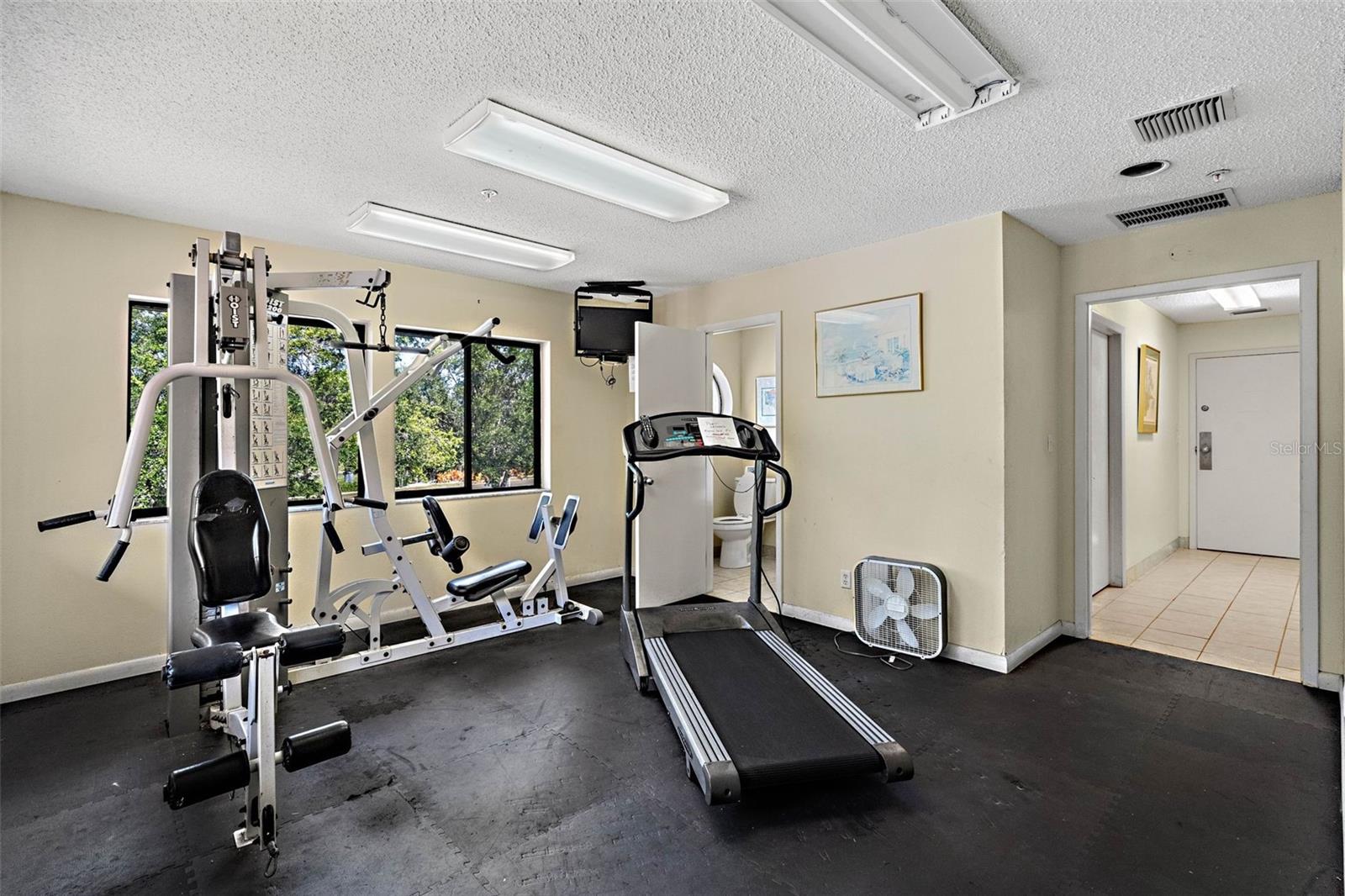 Image 44 of 52 For 1515 Pinellas Bayway S 59