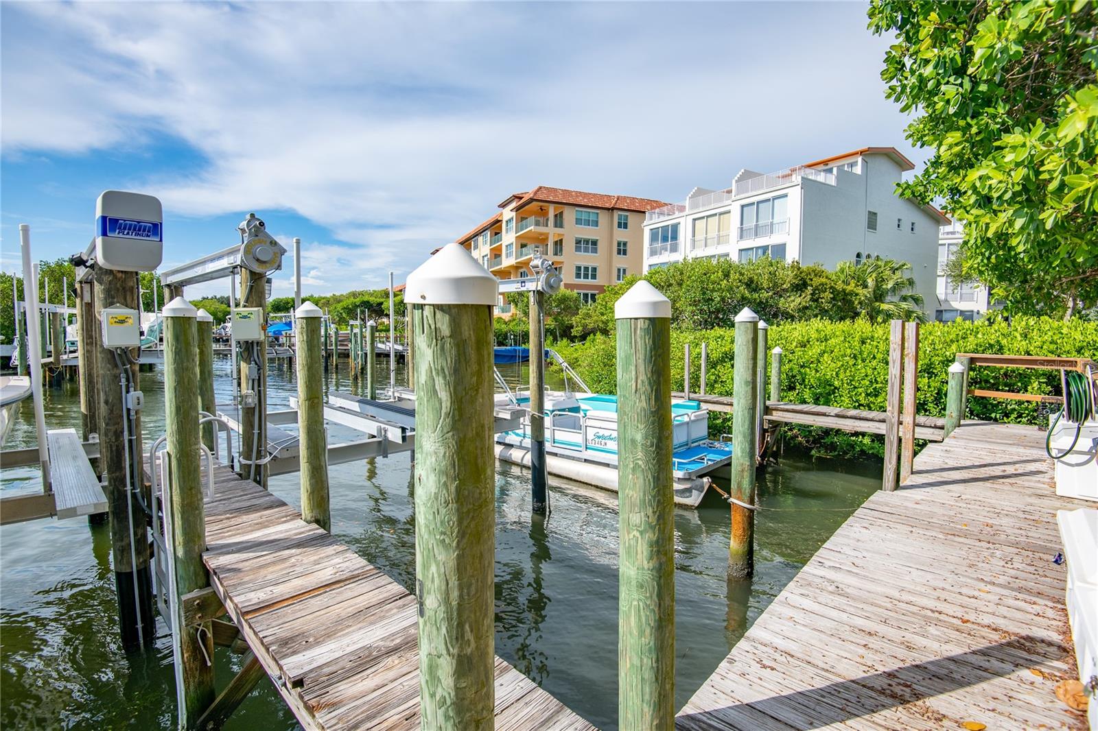 Image 46 of 52 For 1515 Pinellas Bayway S 59