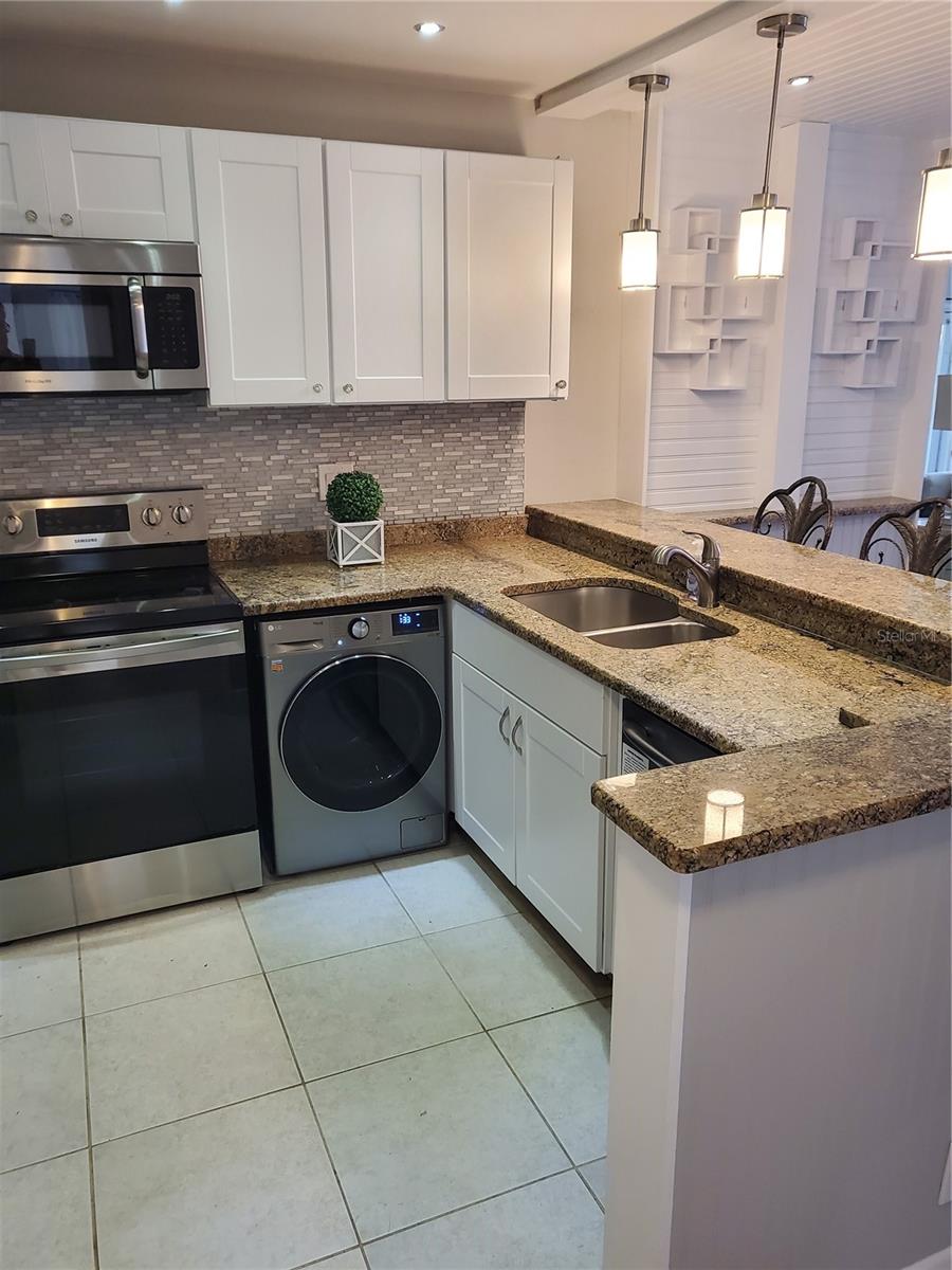 Image 7 of 52 For 1515 Pinellas Bayway S 59