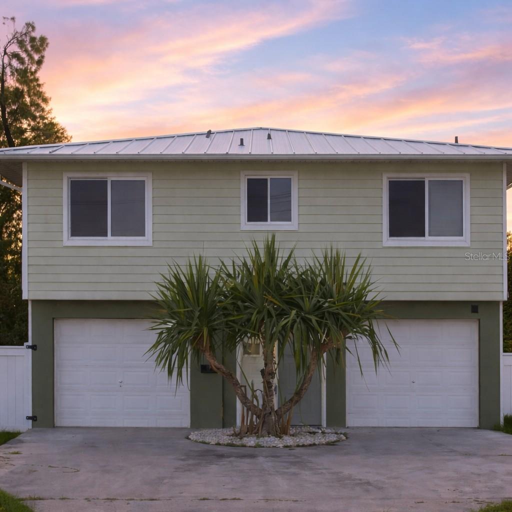 Details for 1858 Michigan Avenue Ne, ST PETERSBURG, FL 33703