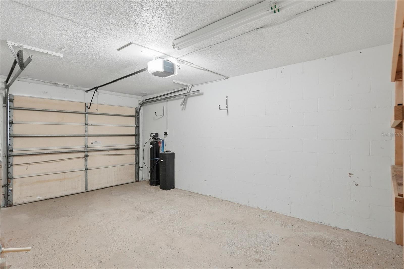 Image 31 of 33 For 1858 Michigan Avenue Ne