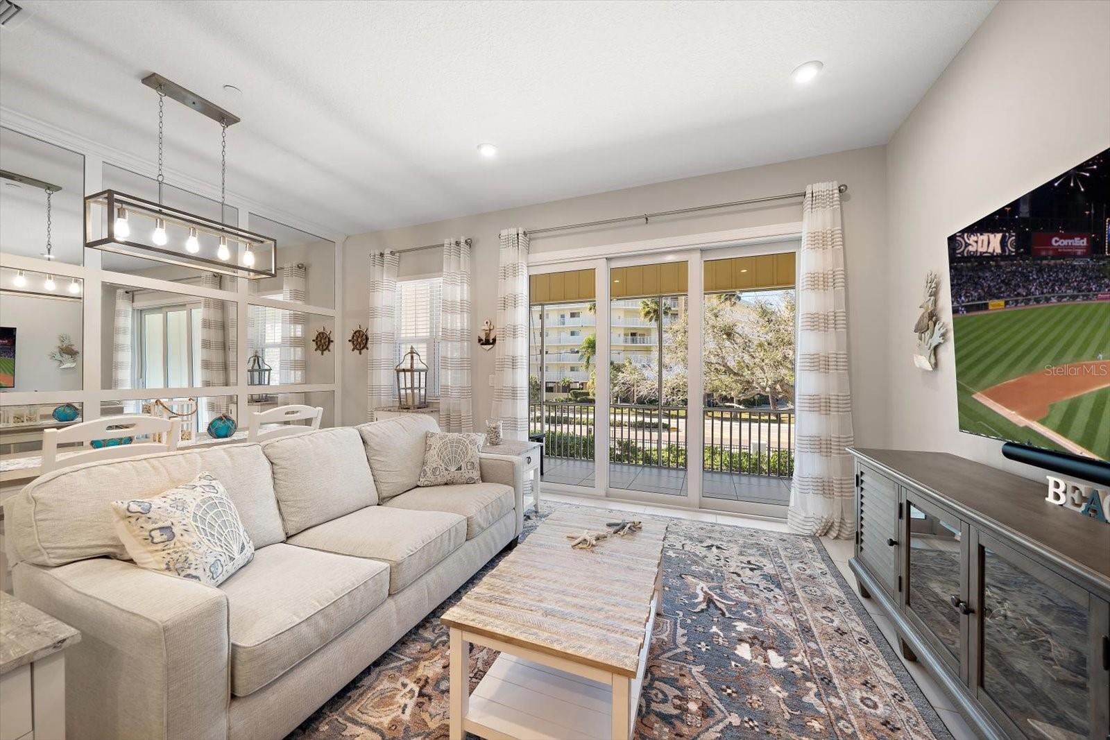 Image 12 of 69 For 2516 Coral Court