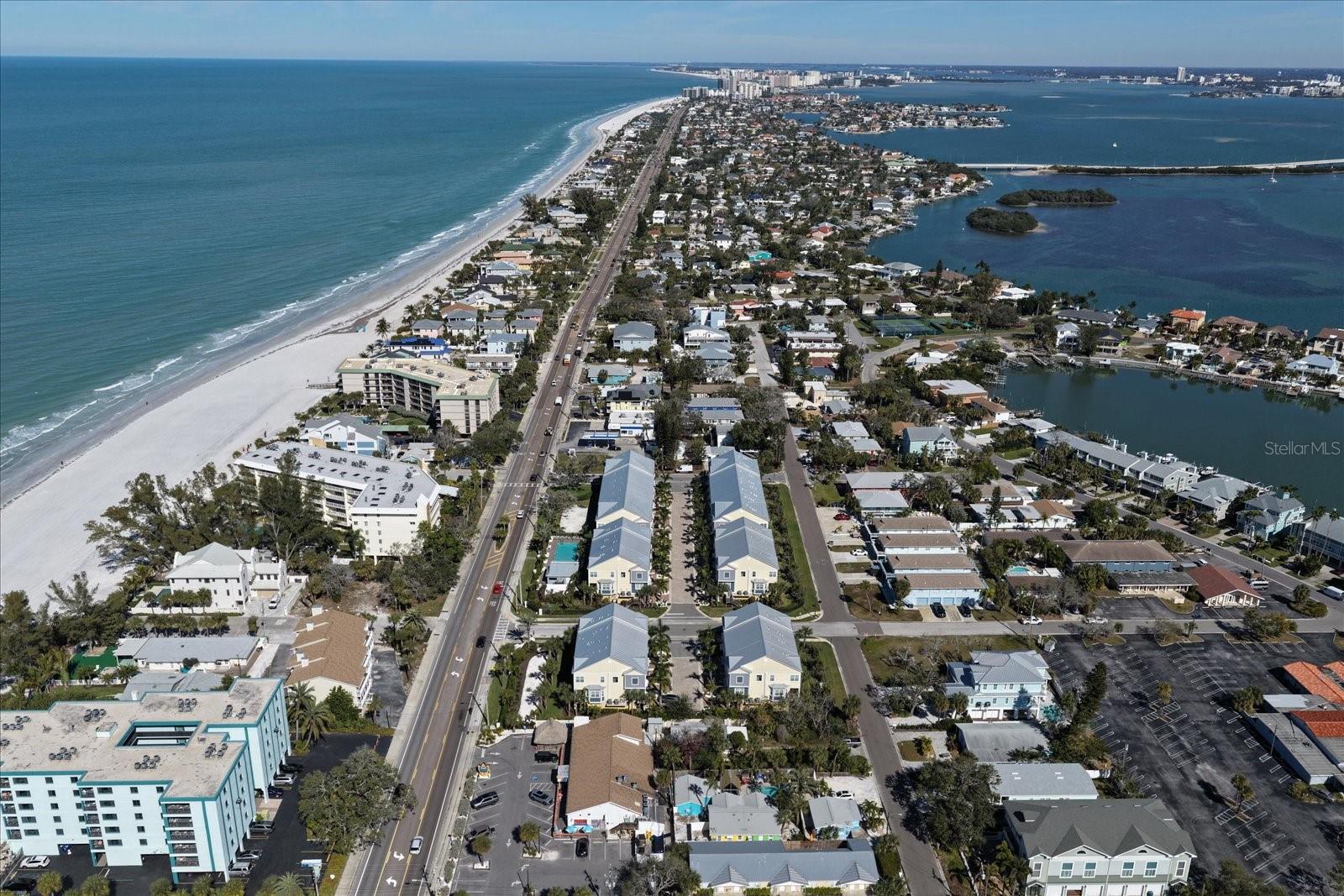 Image 21 of 69 For 2516 Coral Court