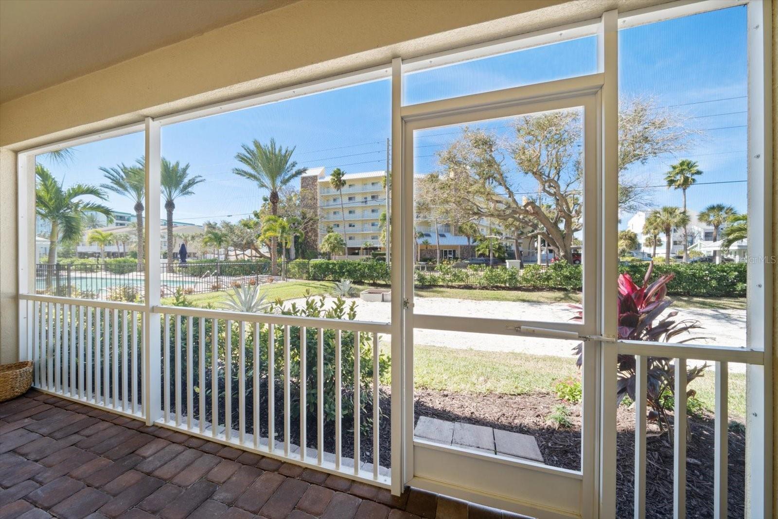 Image 30 of 69 For 2516 Coral Court