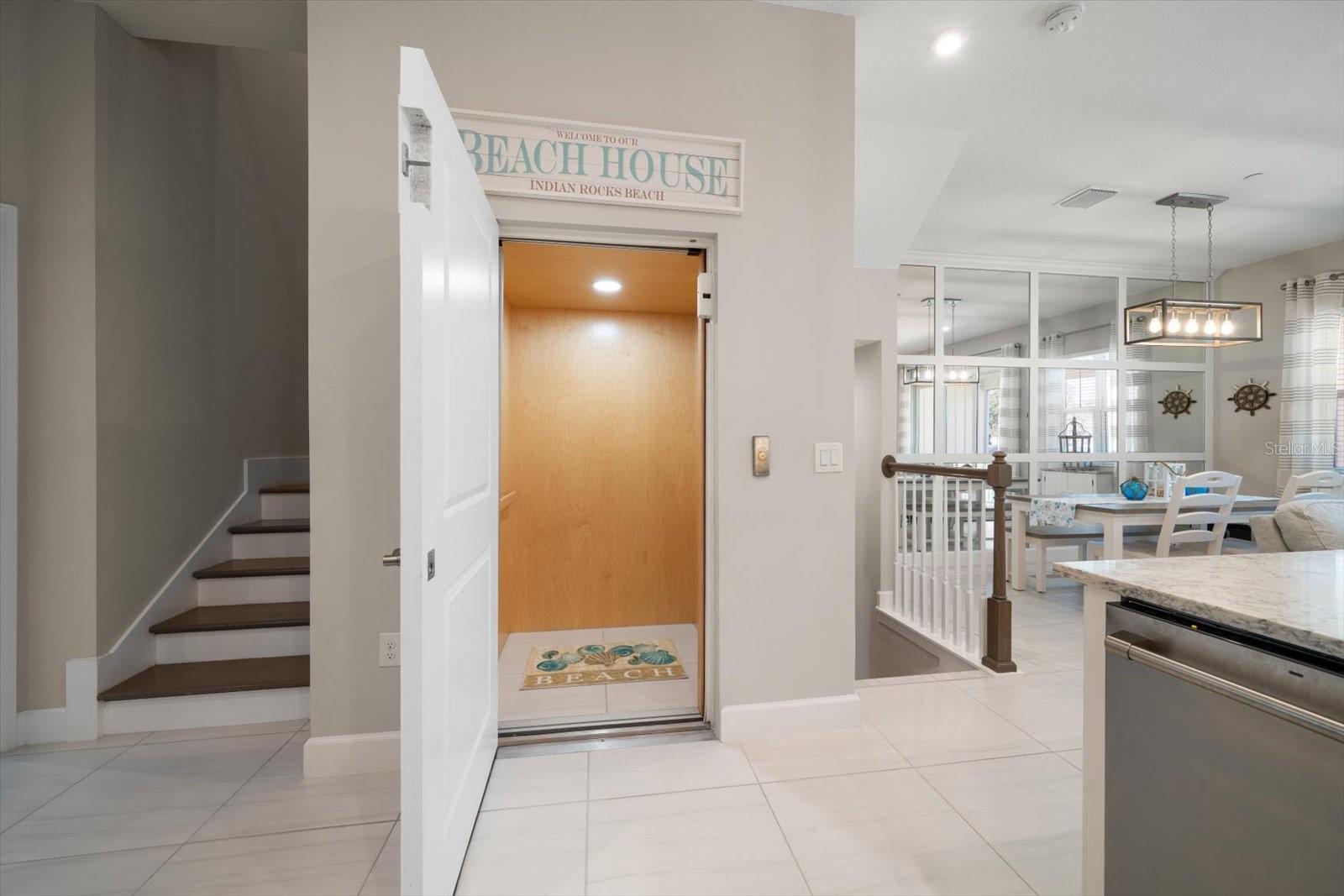 Image 36 of 69 For 2516 Coral Court