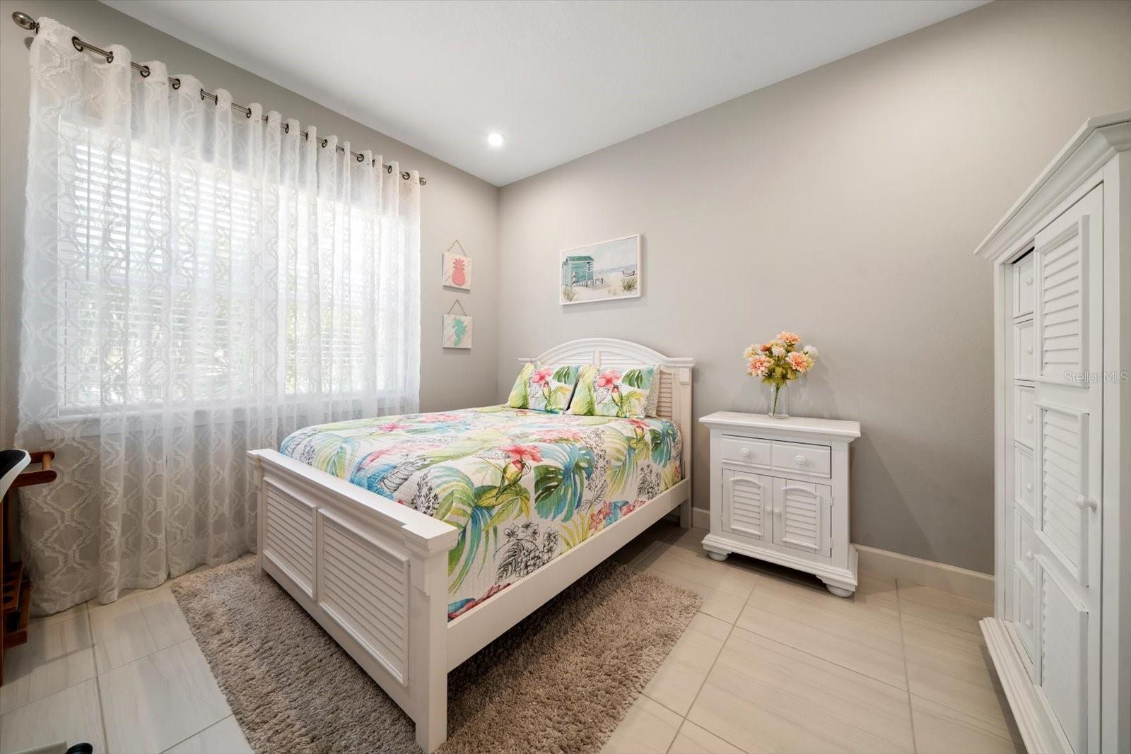 Image 38 of 69 For 2516 Coral Court