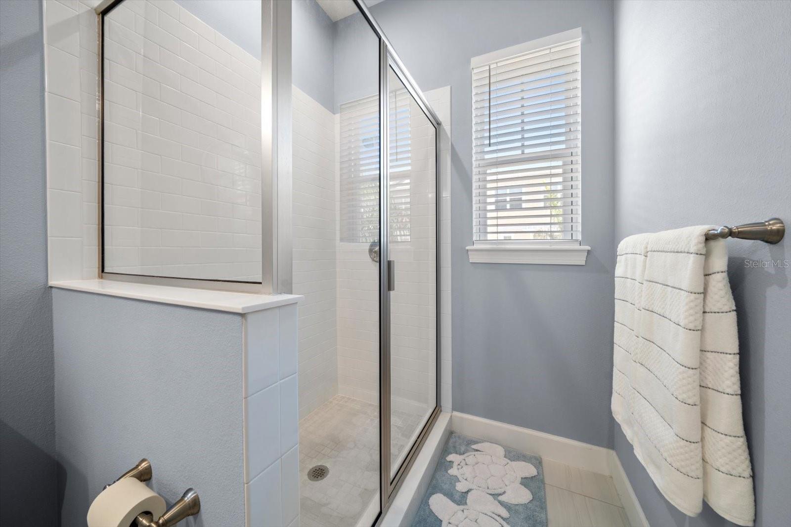 Image 42 of 69 For 2516 Coral Court