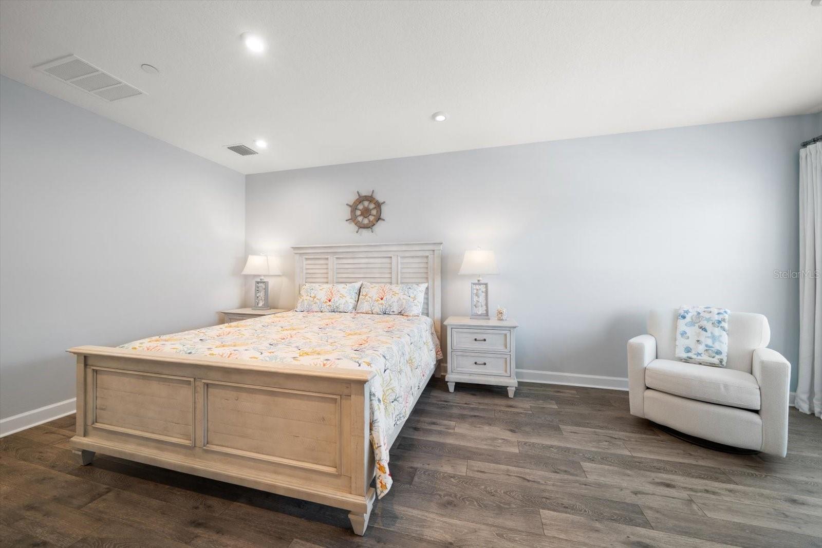 Image 43 of 69 For 2516 Coral Court