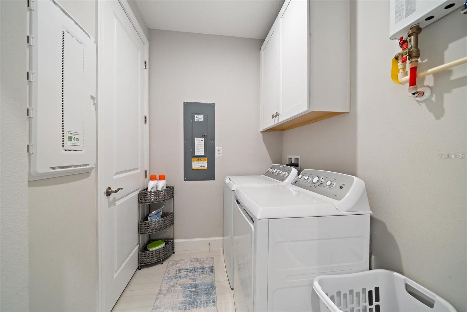 Image 50 of 69 For 2516 Coral Court