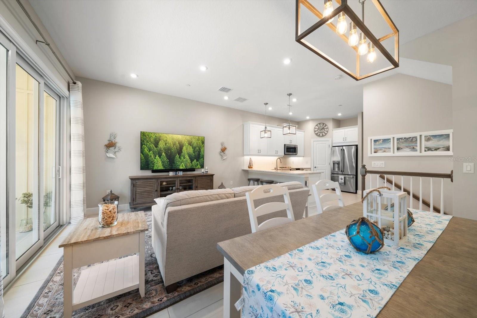 Image 9 of 69 For 2516 Coral Court