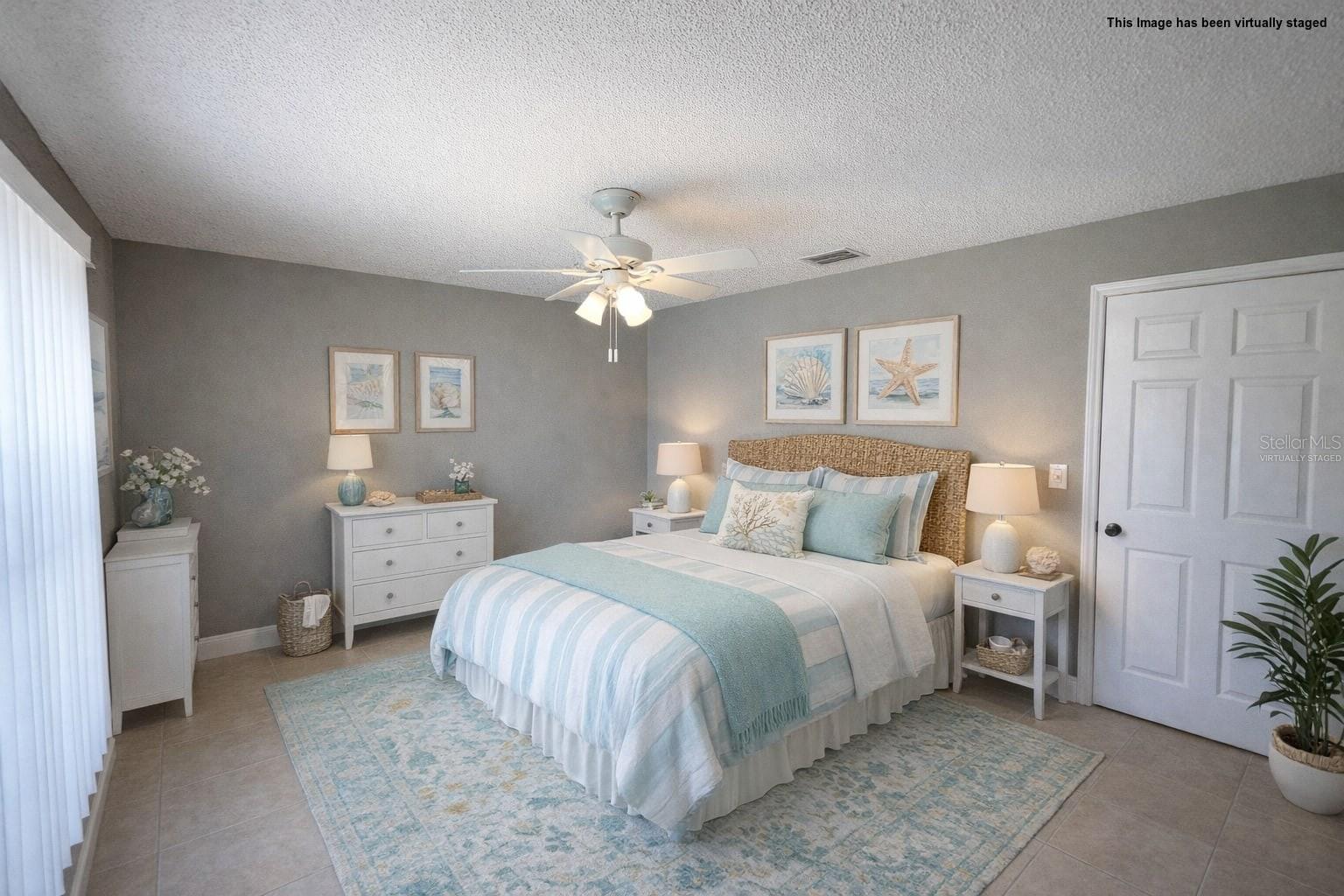 Image 17 of 46 For 6525 Manila Palm Way