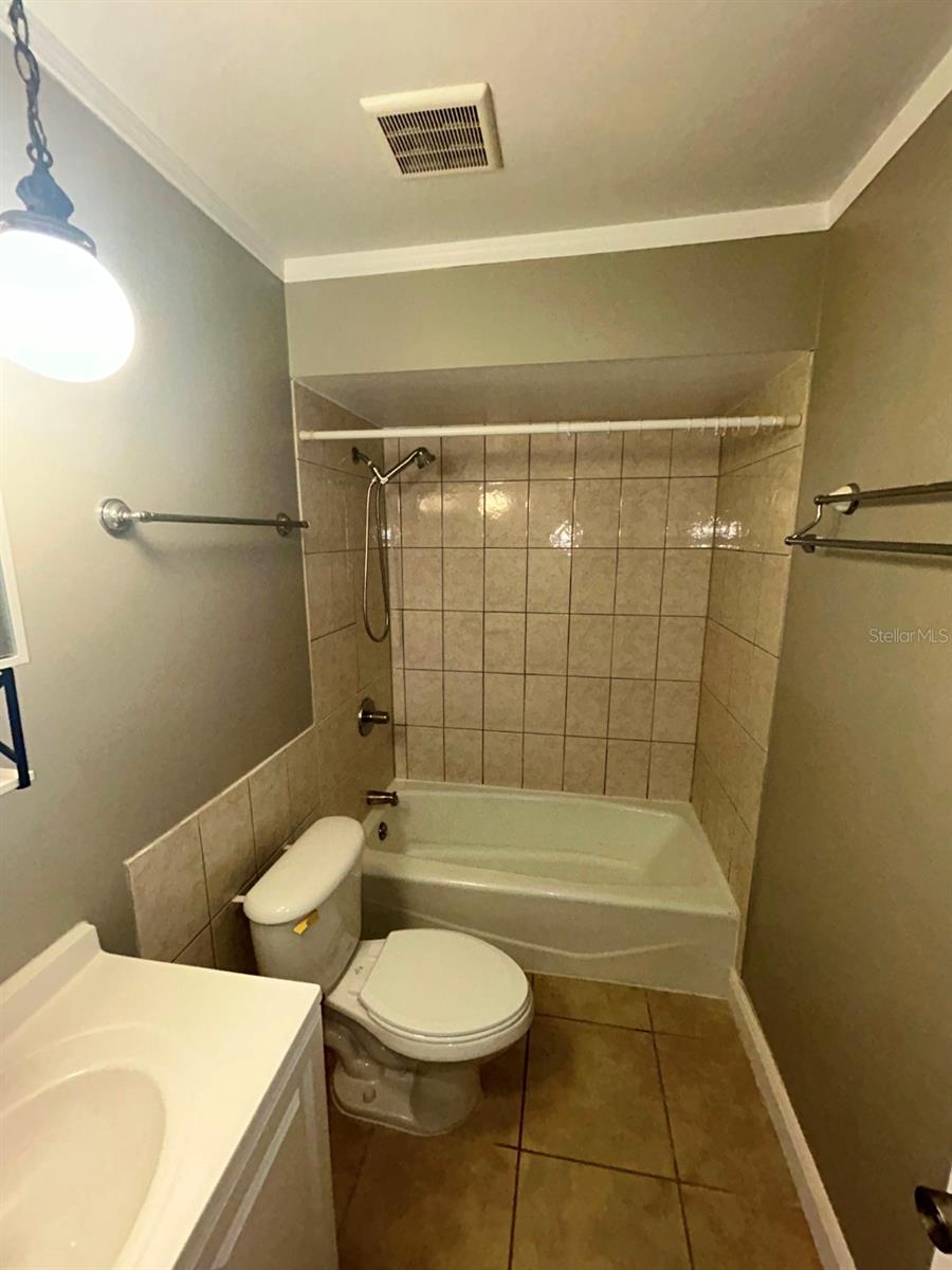 Image 35 of 46 For 6525 Manila Palm Way