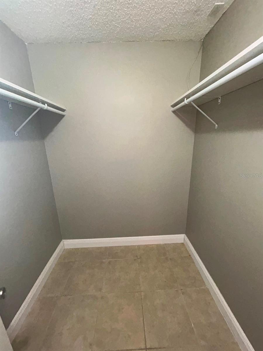 Image 38 of 46 For 6525 Manila Palm Way