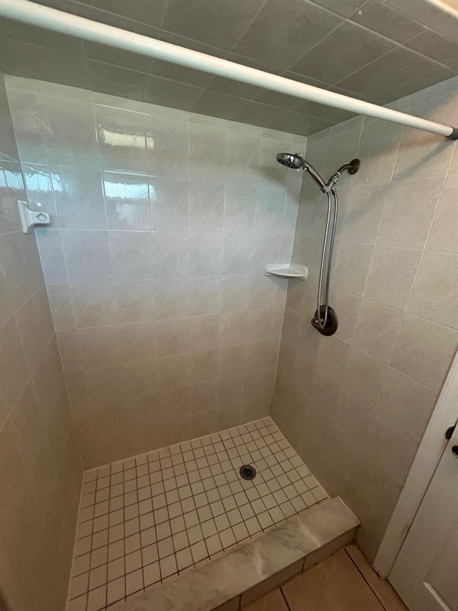 Image 41 of 46 For 6525 Manila Palm Way