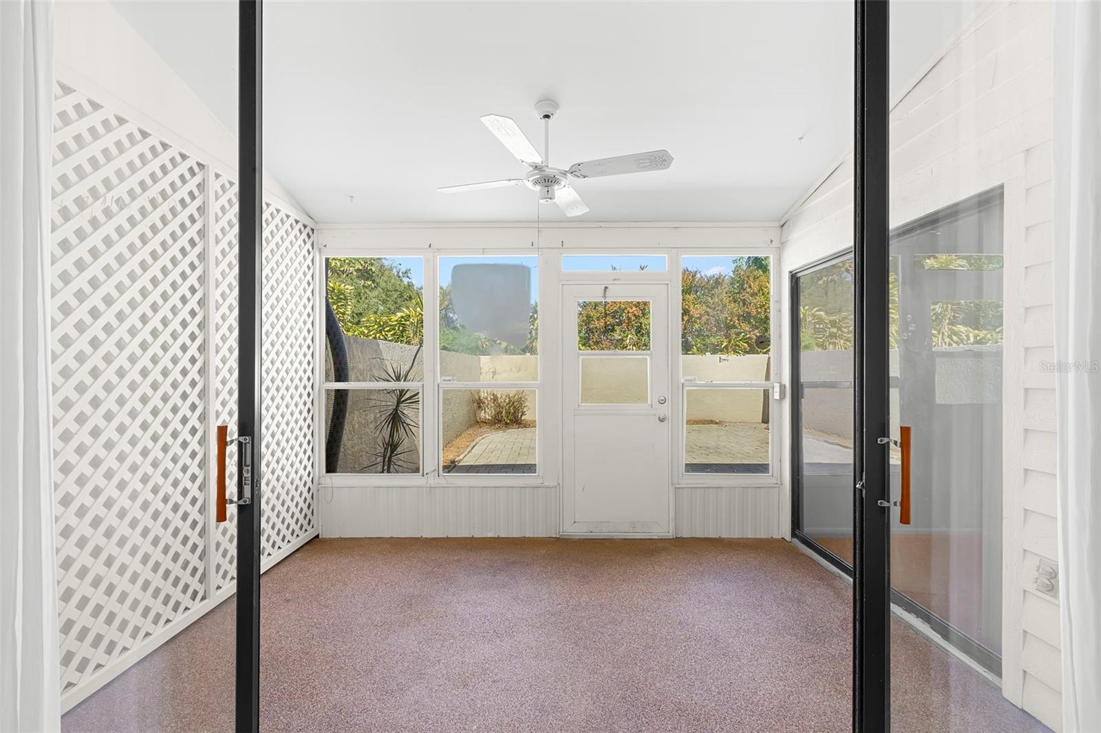 Image 18 of 42 For 4425 Park Lake Terrace N