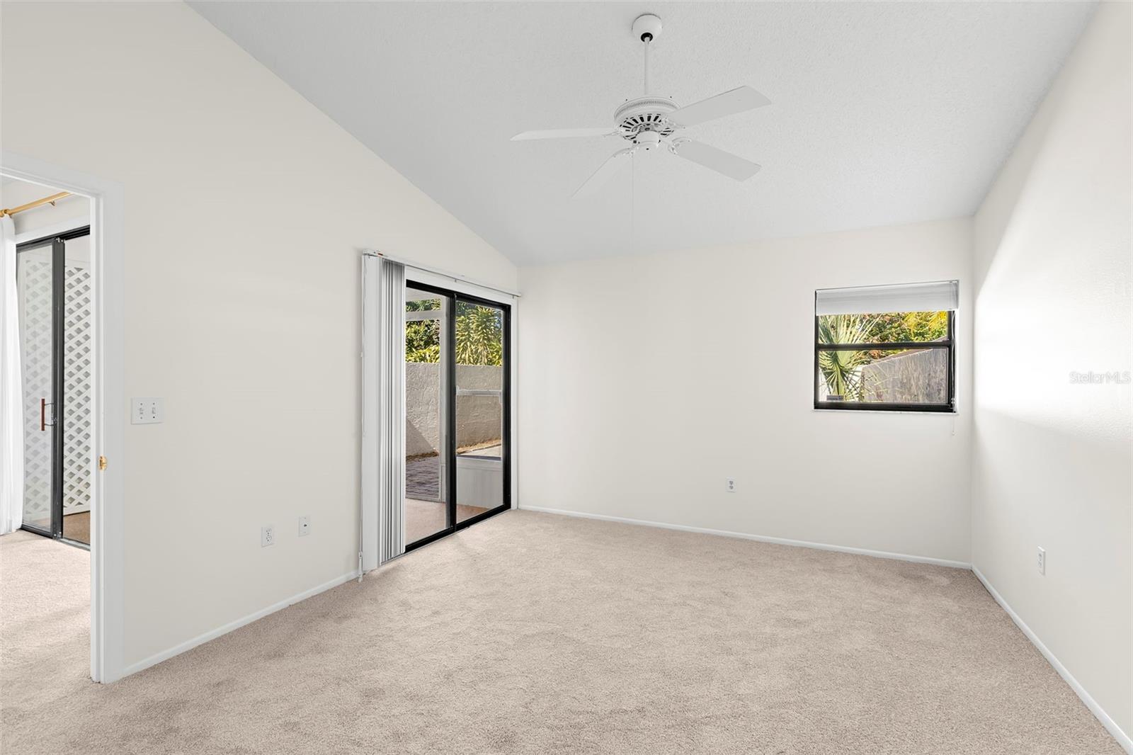 Image 24 of 42 For 4425 Park Lake Terrace N