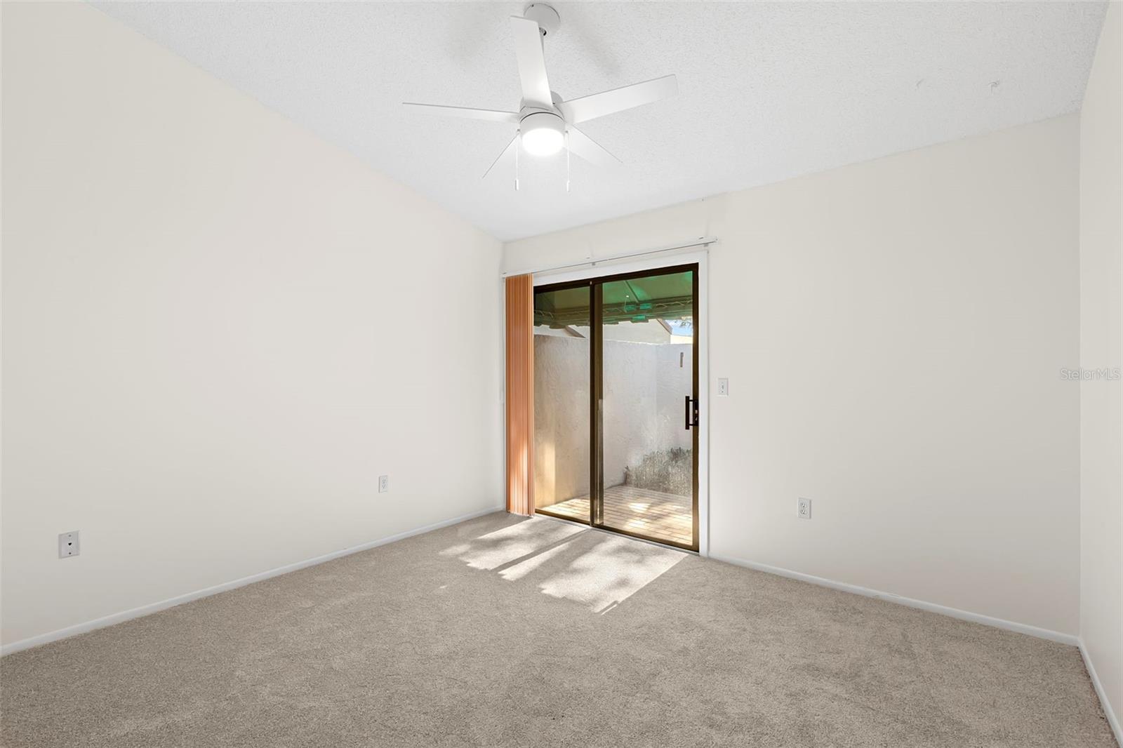 Image 30 of 42 For 4425 Park Lake Terrace N