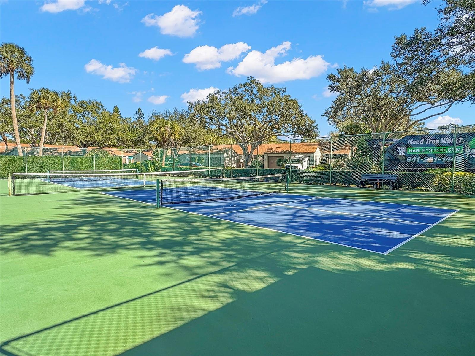 Image 40 of 42 For 4425 Park Lake Terrace N