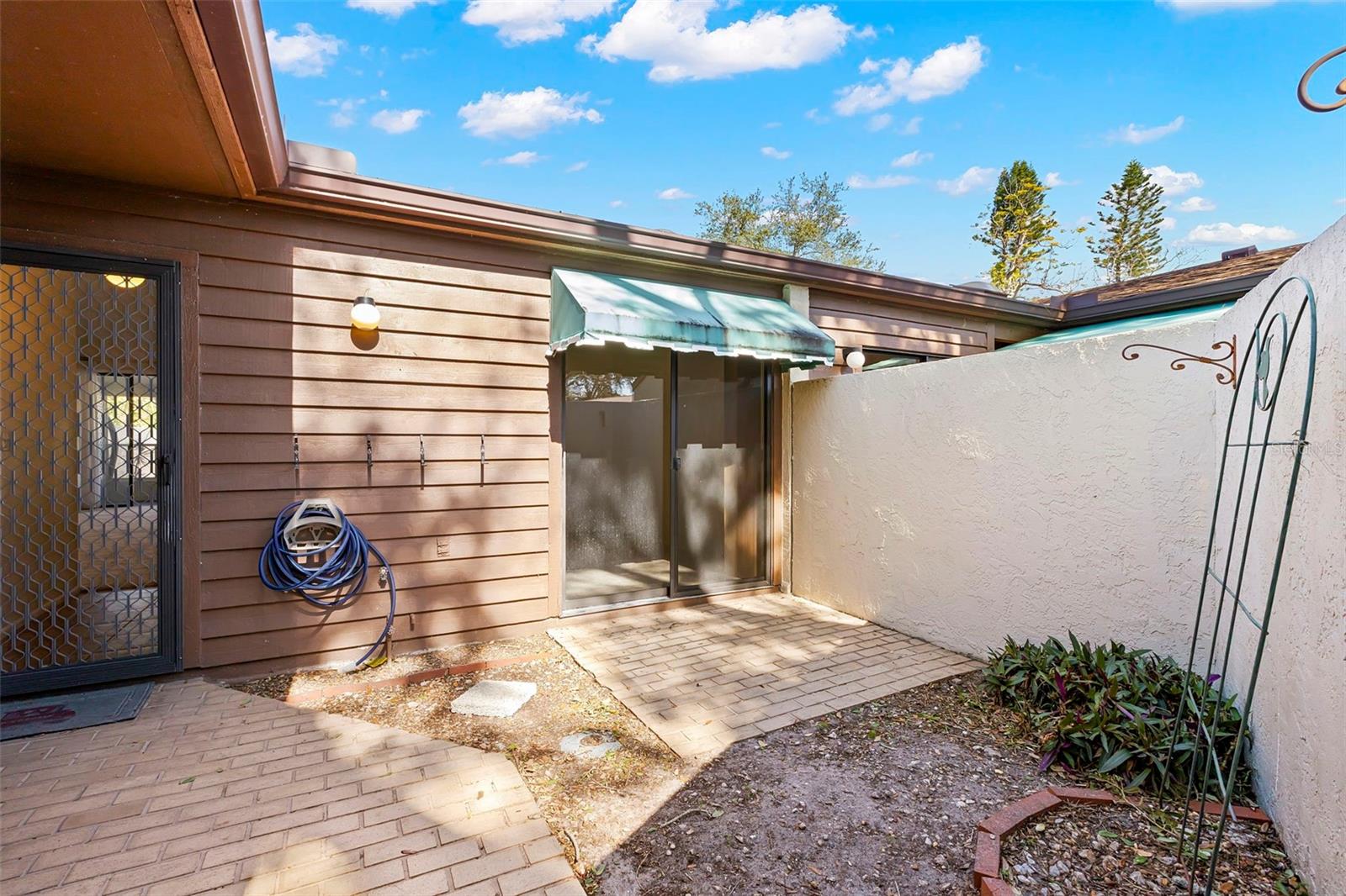 Image 5 of 42 For 4425 Park Lake Terrace N