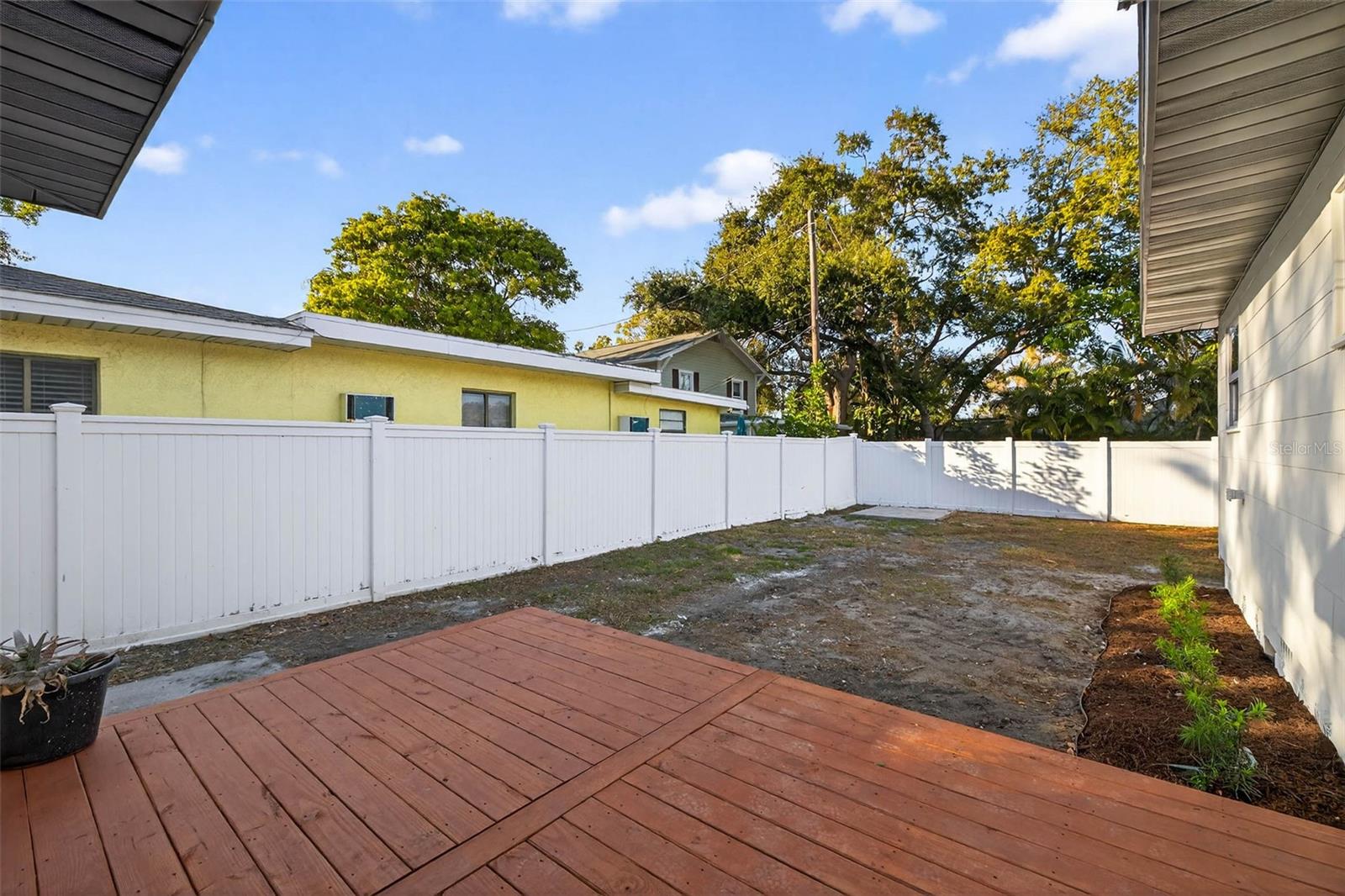 Image 35 of 47 For 3008 Jackson Street N