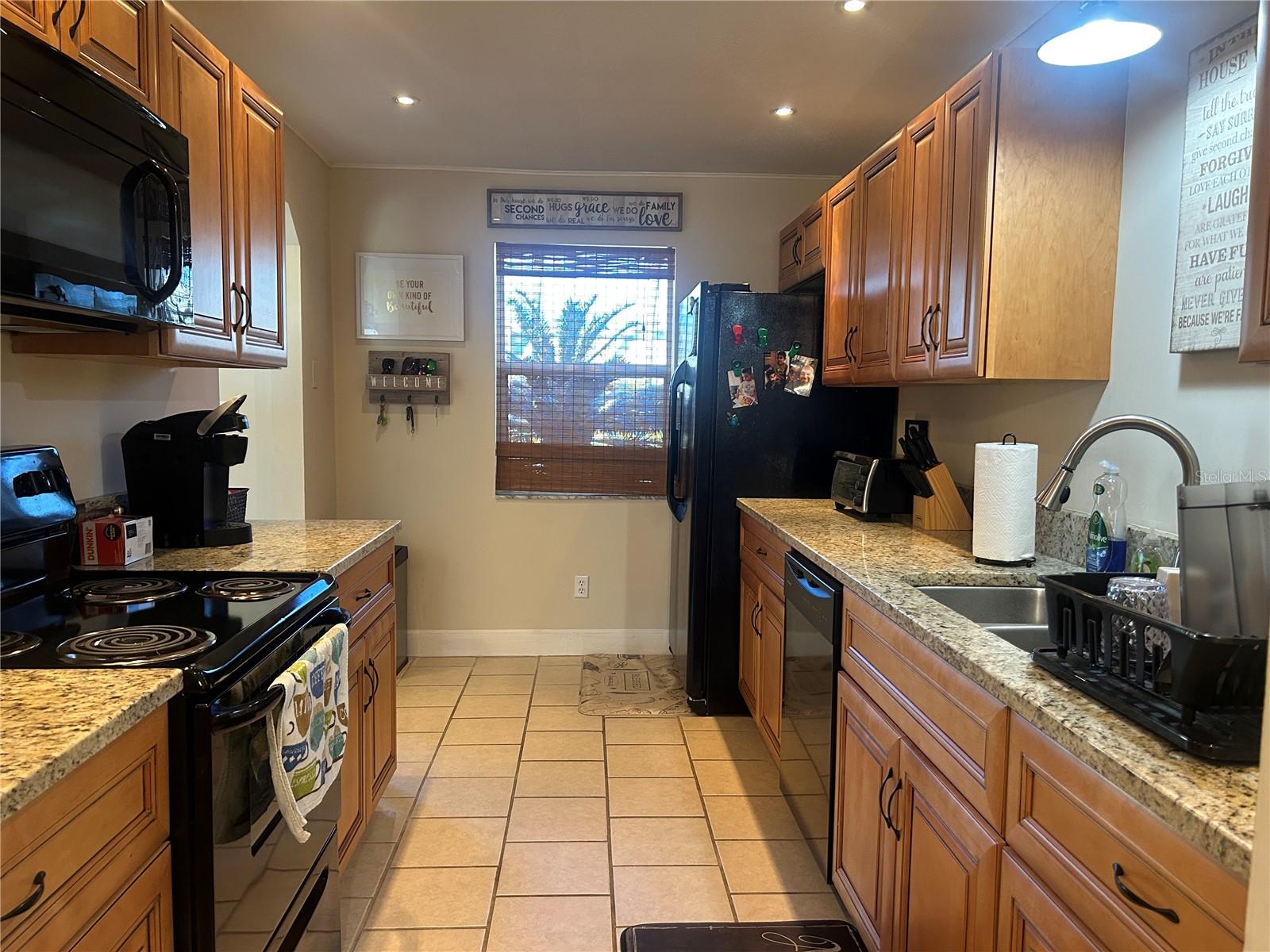 Image 11 of 23 For 2105 Cordova Green 2105